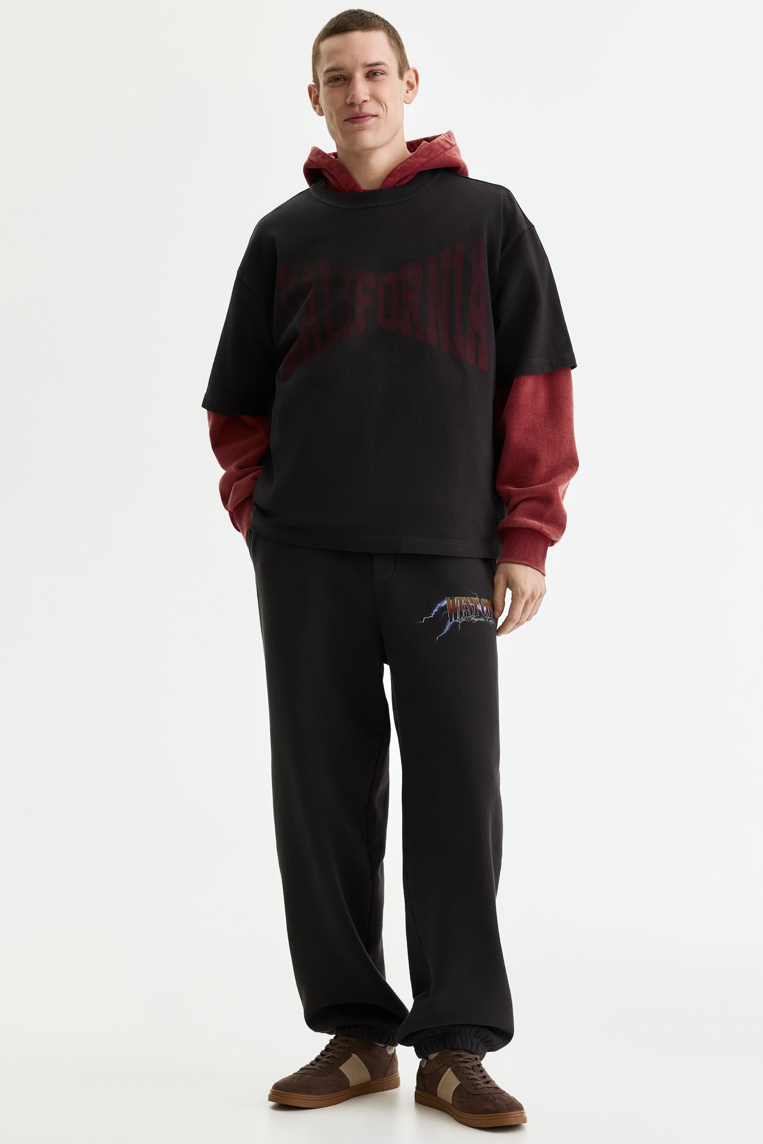 Playera Loose Fit con diseño - Café oscuro/California/Blanco/California/Azul tenue claro/Red/California/Rojo/Sunset/Gris oscuro/Rodeo Sunset/Gris claro/Not for Ceremony/Blanco/Golden/Negro/Workwear - 4