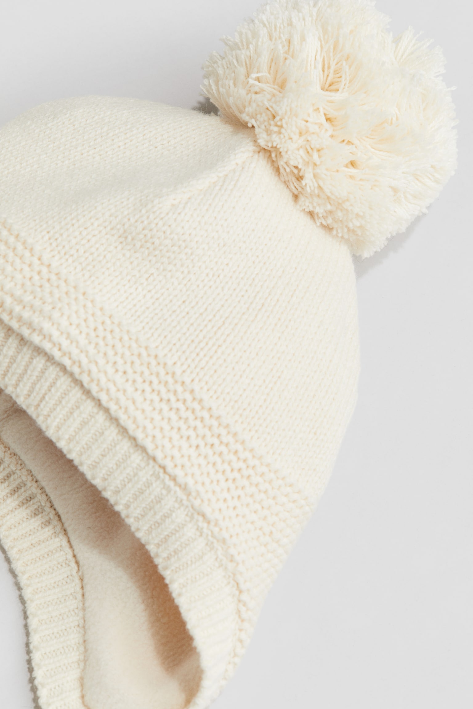 Earflap beanie - White - 2