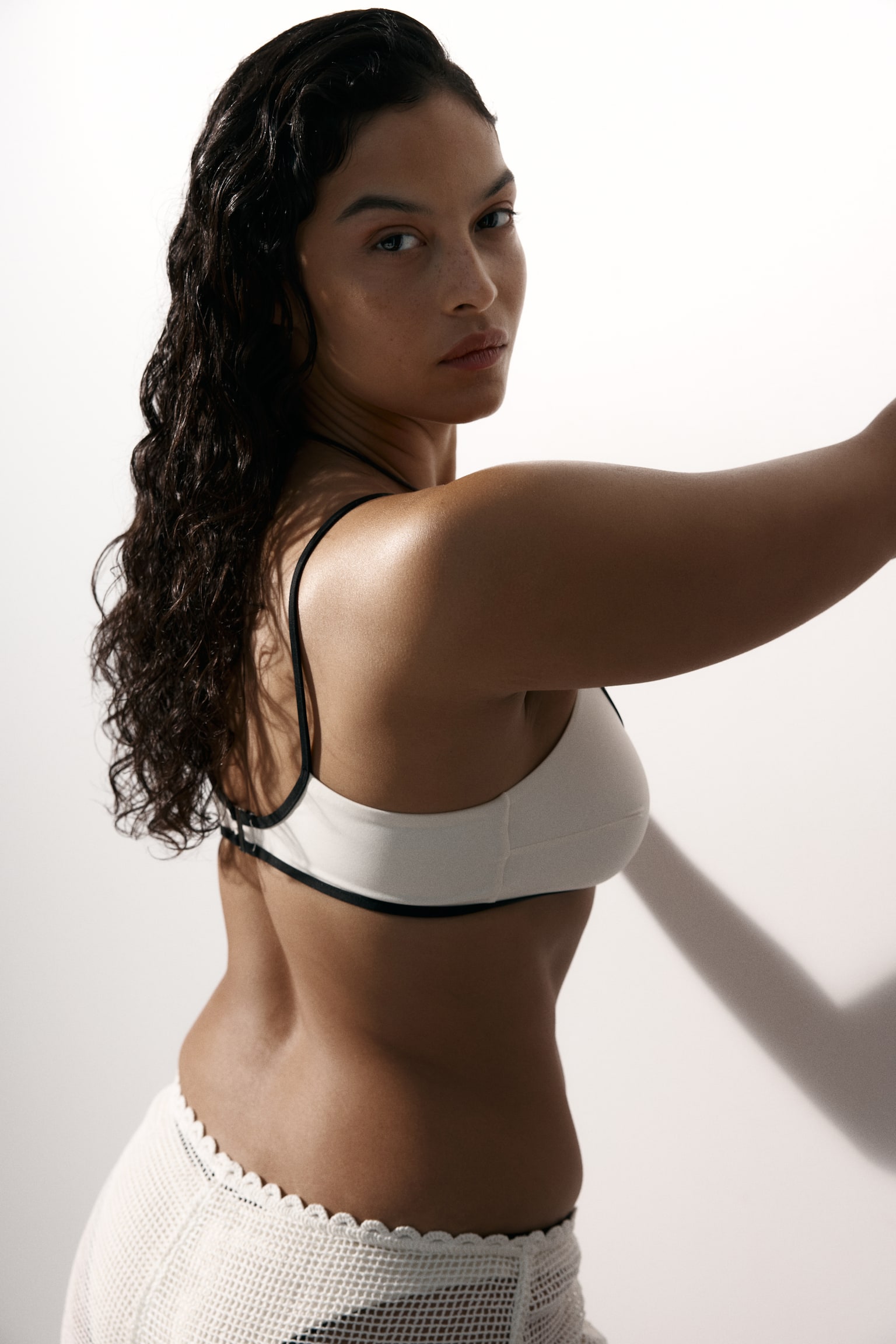 Padded bikini top - Cream/Black/Burgundy - 6