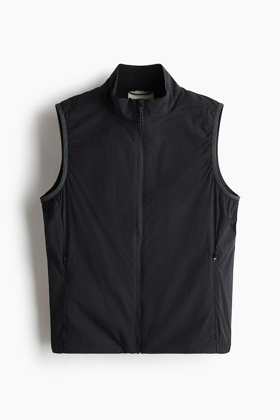 Женский жилет H&M Move Water-Repellent Sports Vest, цвет: Чёрный