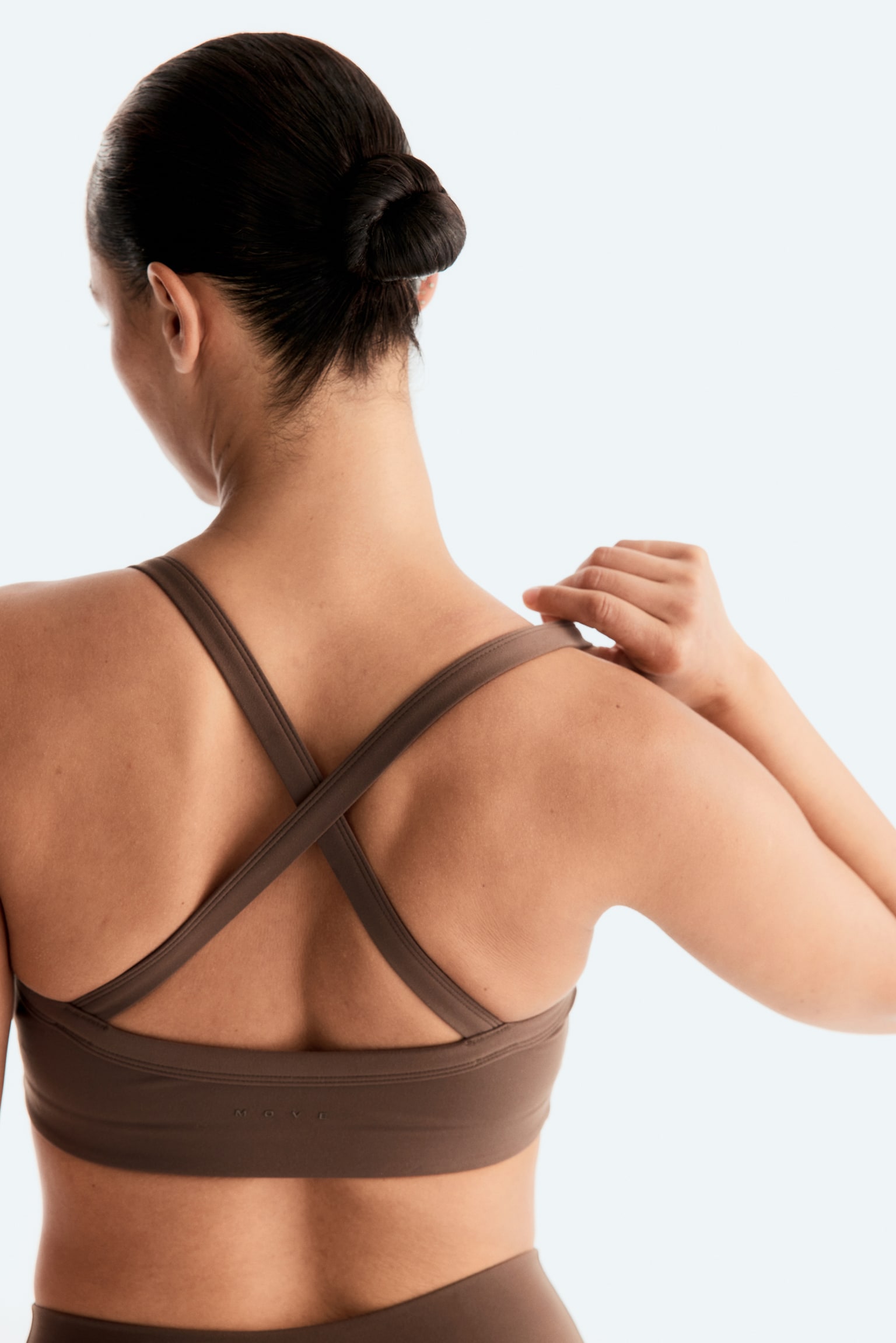 Спортивное бра SoftMove™, средняя поддержка — H&M, цвет: Мокко — фото 5