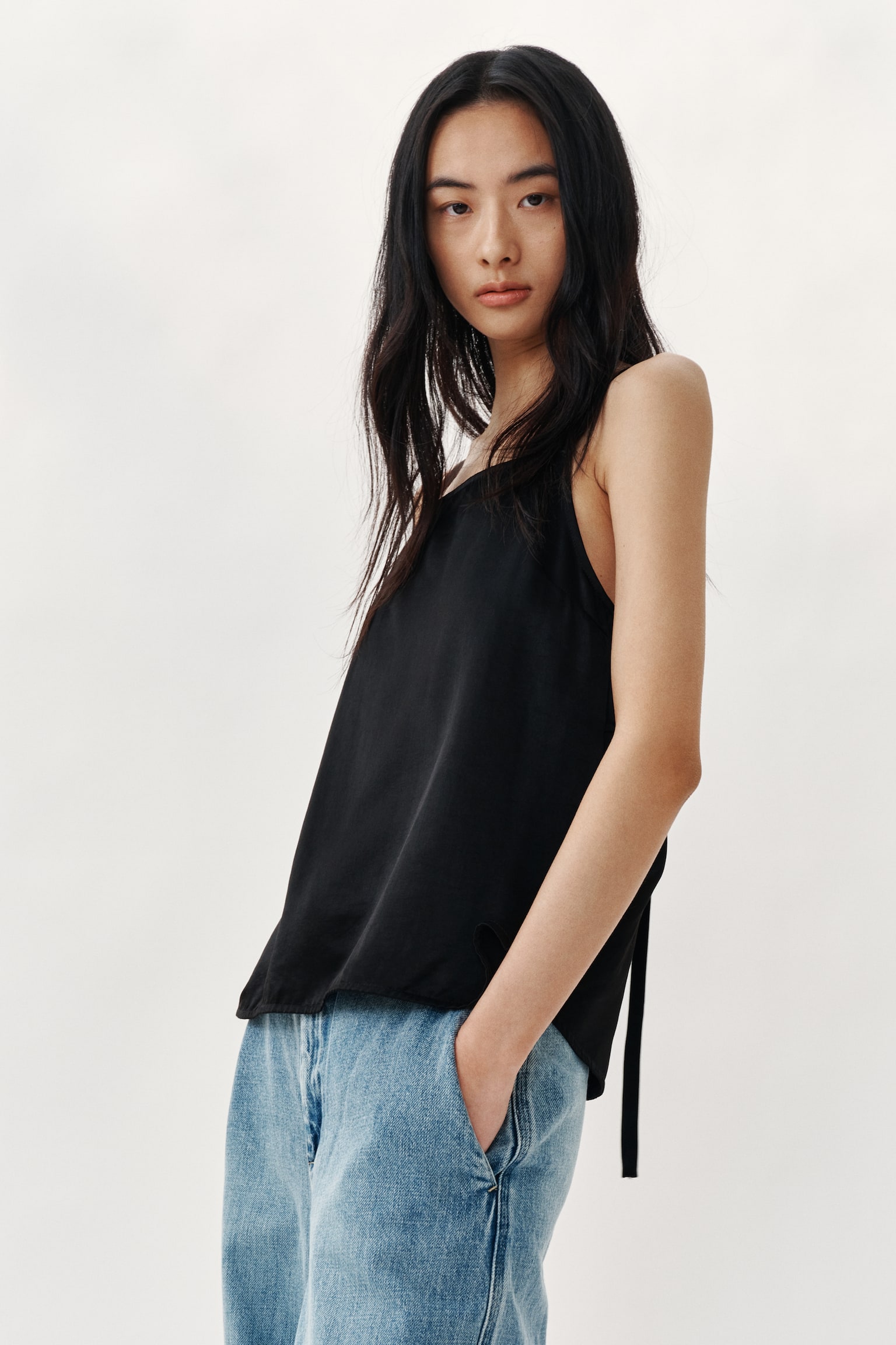 Button-back strappy top - Black/Dark brown - 4