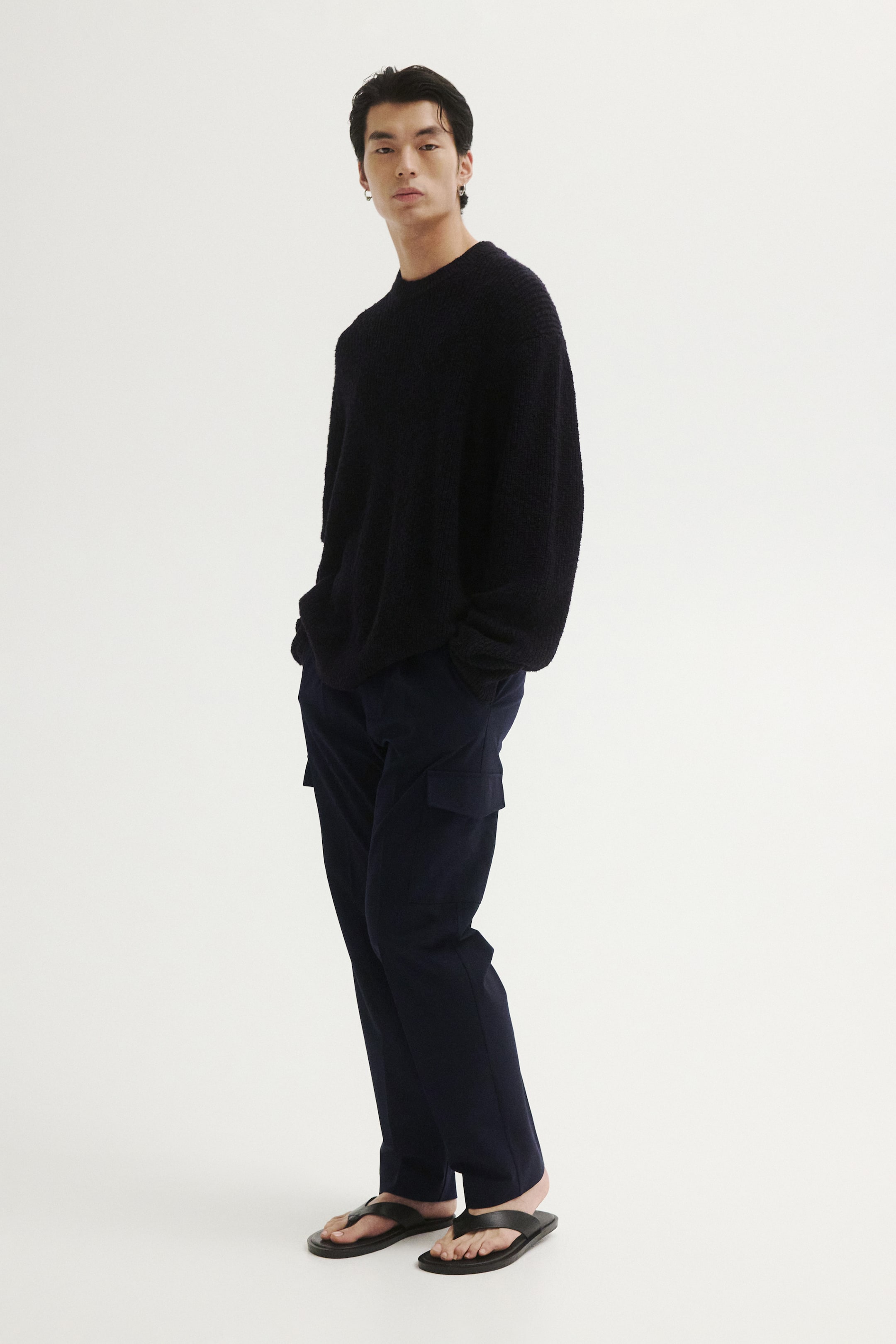 查看大圖: Four-way Stretch 合身工作褲 - 海軍藍 - Men | H&M 1
