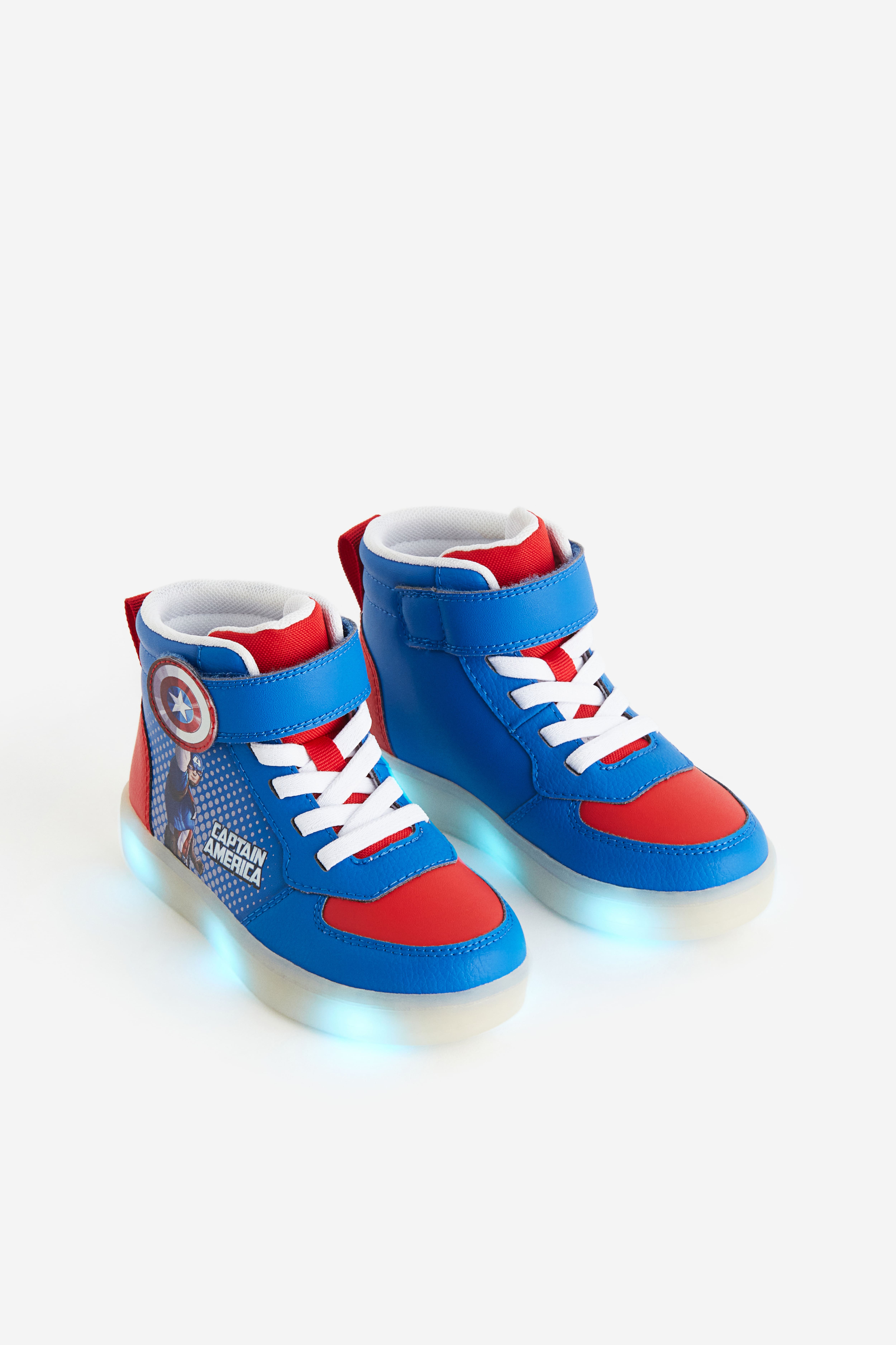 Flashing hi tops Blue Captain America Kids H M GB