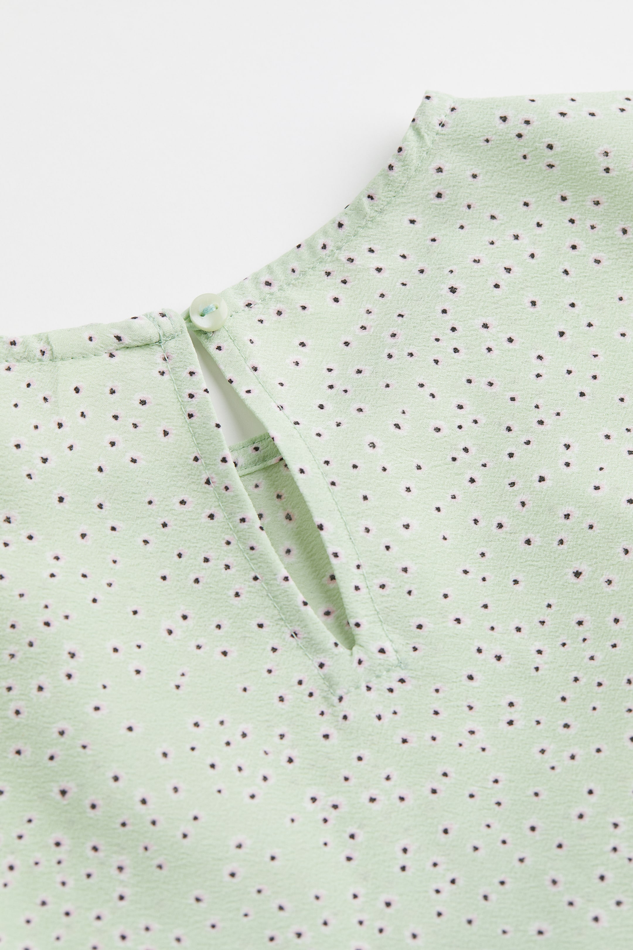 View larger image: Viscose dress - Light green/Floral - Kids | H&M IN 2