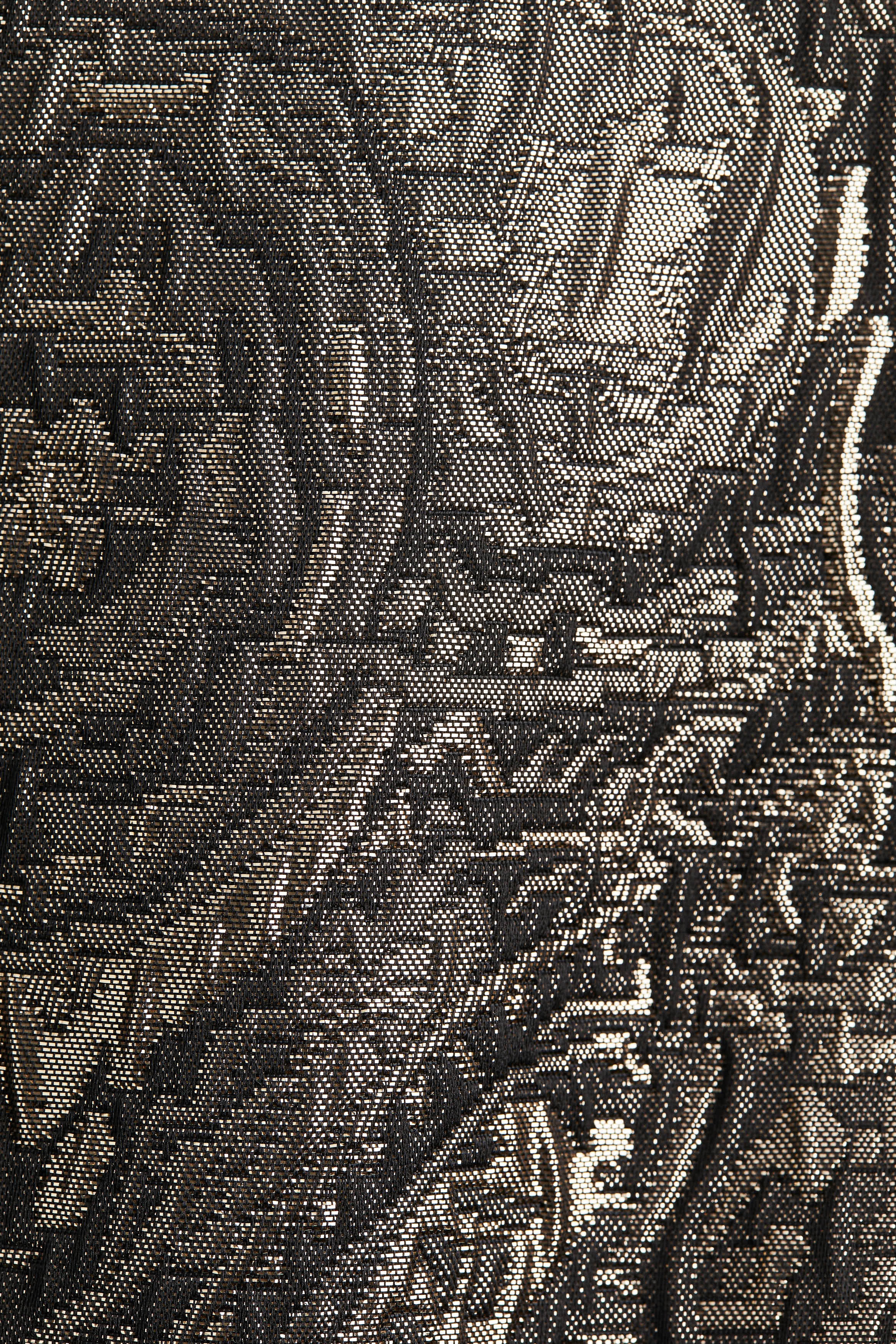 Balloon-sleeved dress
