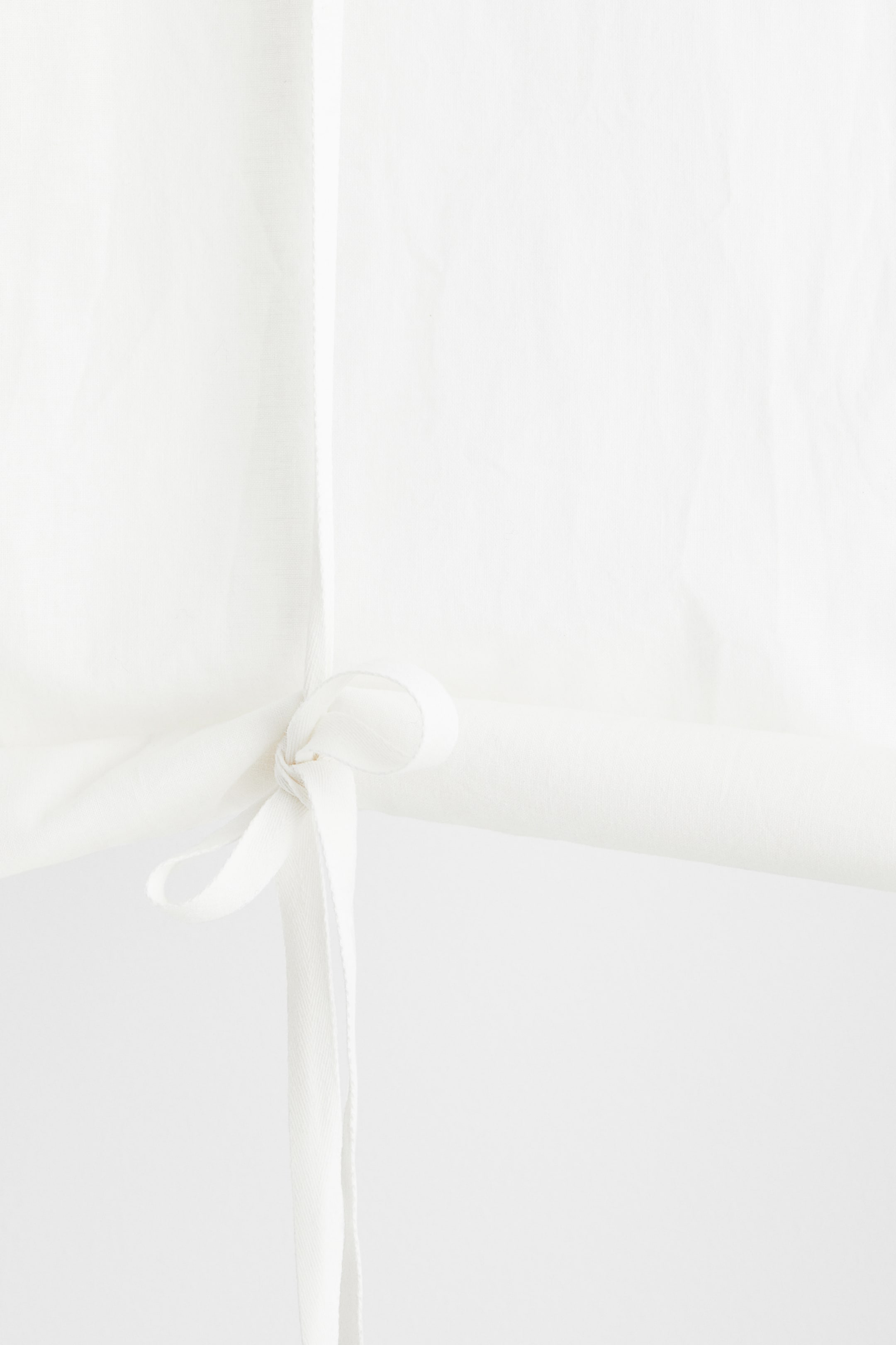 Linen-blend Roll-up Curtain