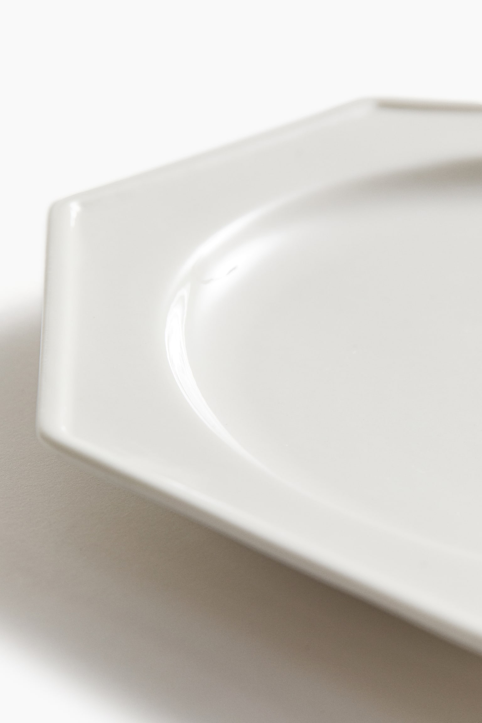 Porcelain plate - White - 4