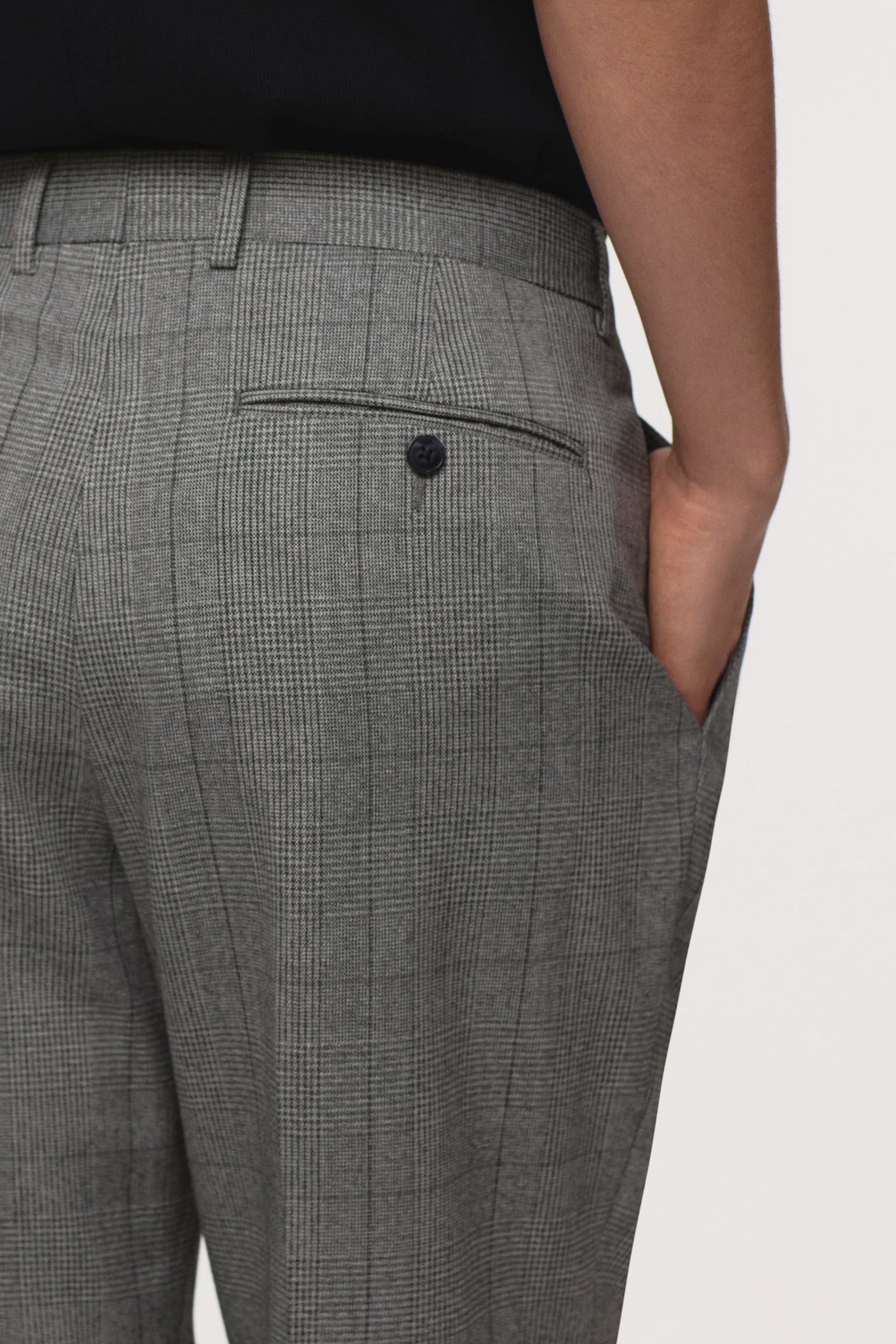 Мужские костюмные брюки H&M Regular-Fit, цвет: Серый / Клетчатый — фото 6
