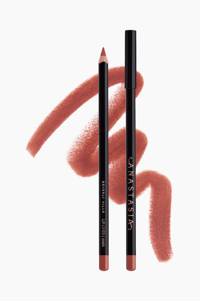 Lip Liner - Raisin/Peach Amber/Hazelnut/Deep Taupe/Caramel/Mocha/Sepia/Afterdust/Muted Mauve/Rosewood/Dusty Rose/Sandstone/Cool Brown/Blackberry/Parchment/Cherry/Rose Dream/Chai/Malt/Auburn/Warm Taupe/Baby Roses/Sunbaked/Cranberry/Midnight Rough/Amethyst/Cinnamon/Stormy/Phantomline/Obscura - 1