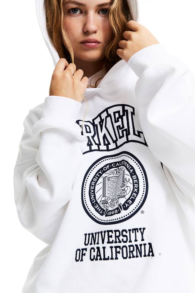 Oversized motif-detail hoodie - White/Berkeley University/Blue/University of Cambridge/Light grey/Wednesday - 1