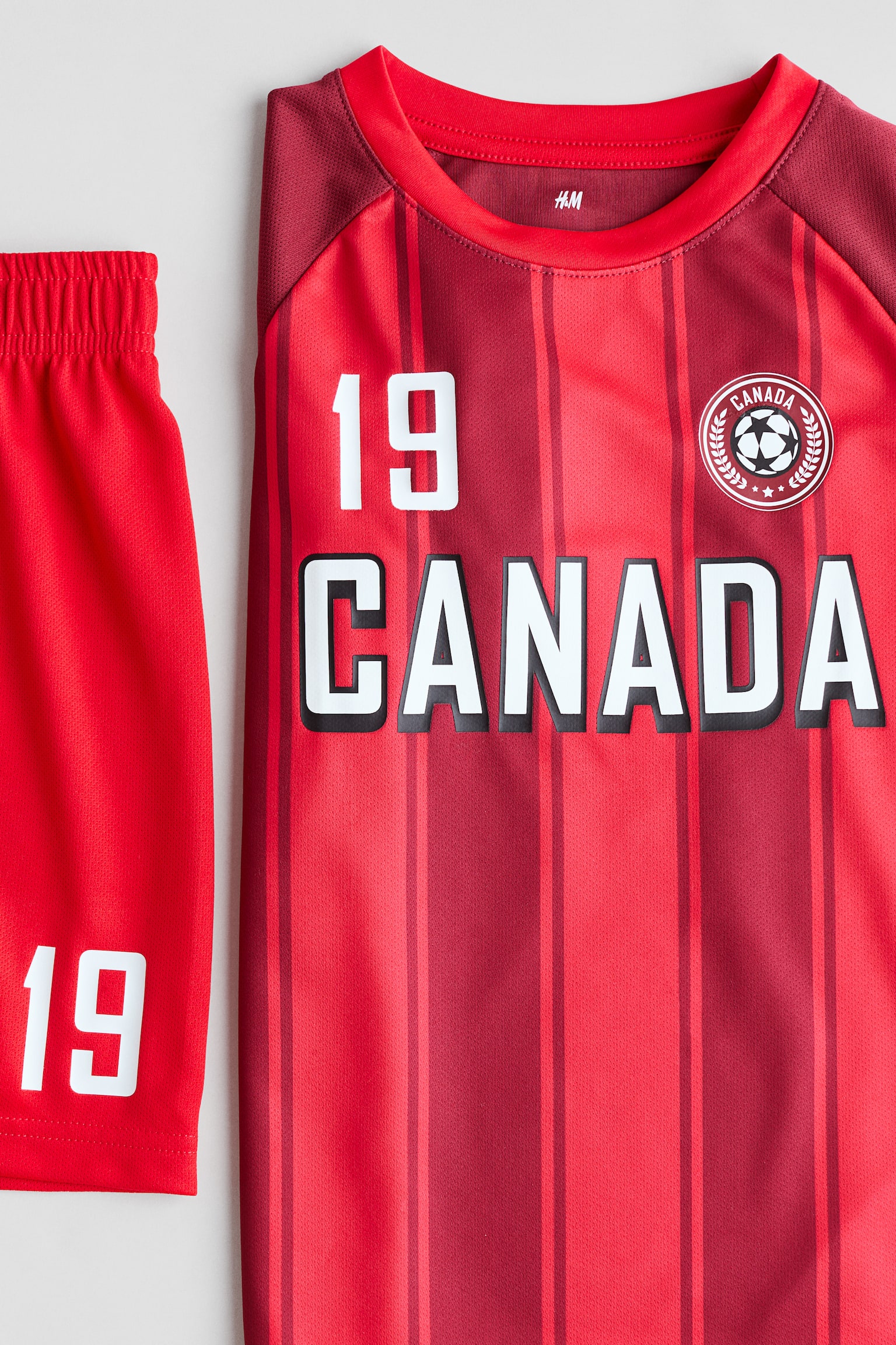 Conjunto de futbol - Rojo/Canada/Amarillo/Brasil/Azul claro/Argentina/Azul/USA - 2