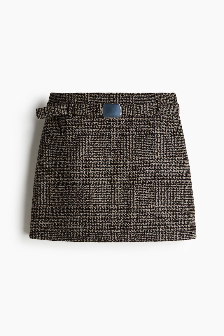 Minijupe avec ceinture