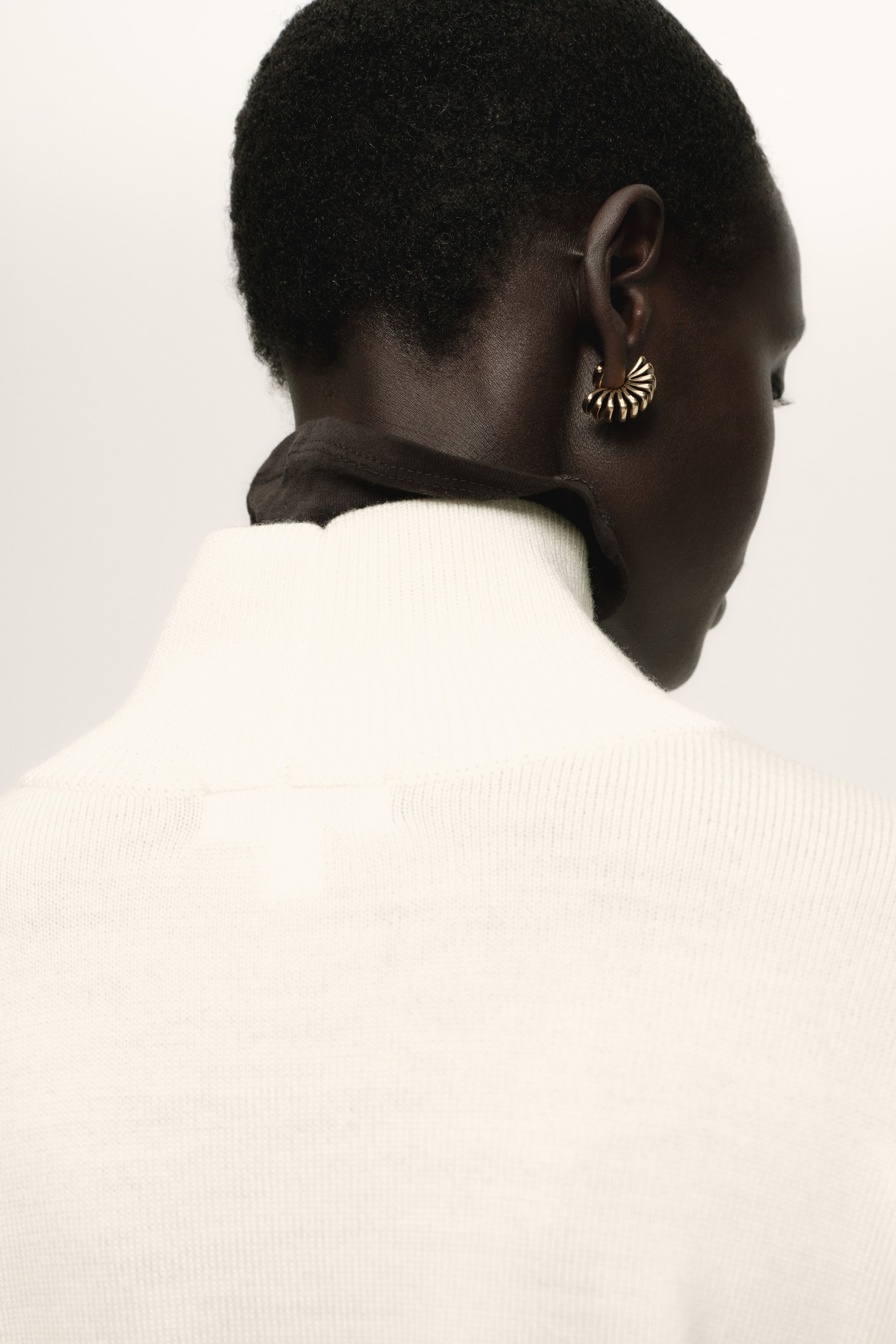 이미지 확대 보기: 메리노 울 터틀넥 스웨터 - 크림 - 여성 | H&M KR 4