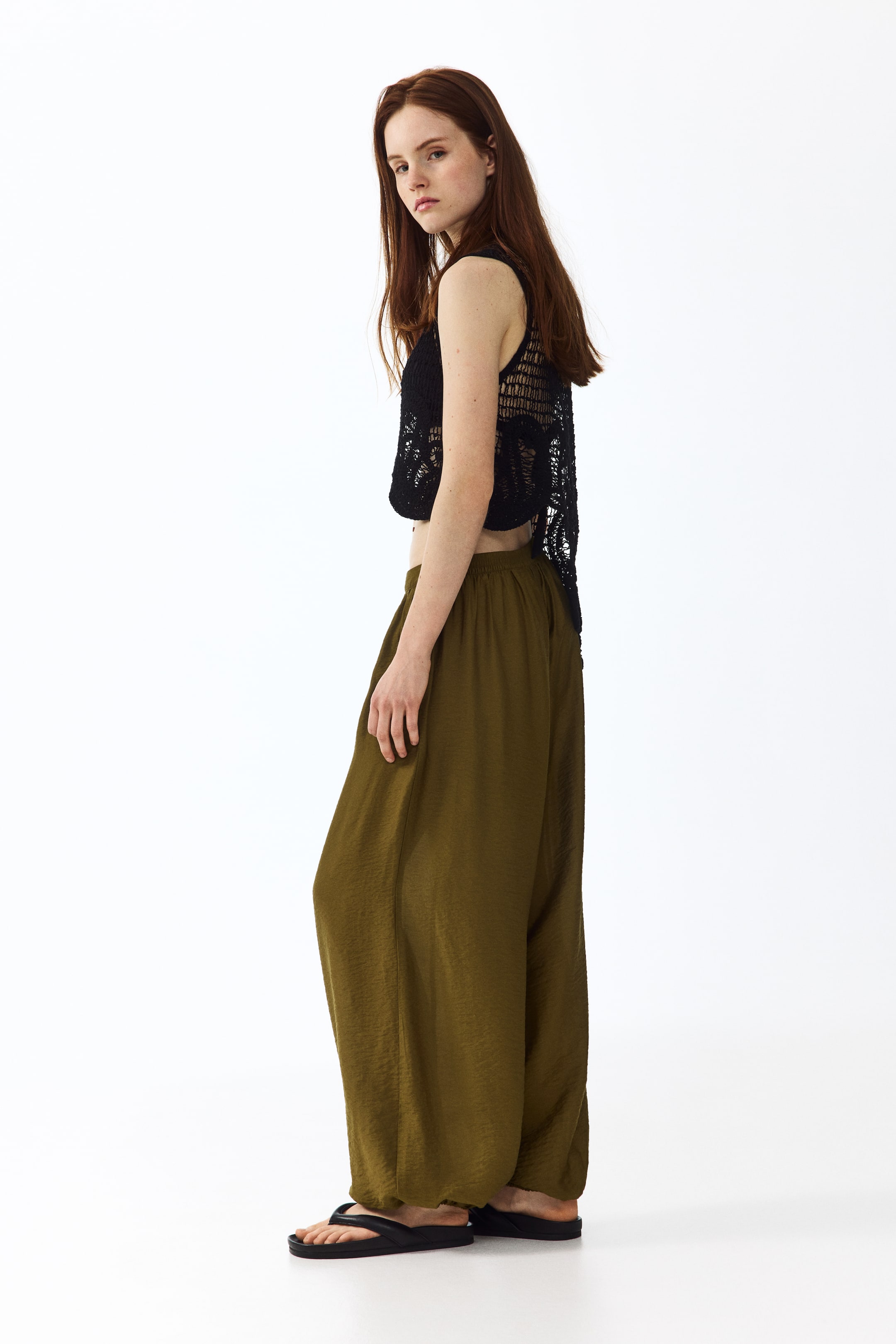 Balloon-Leg Pants