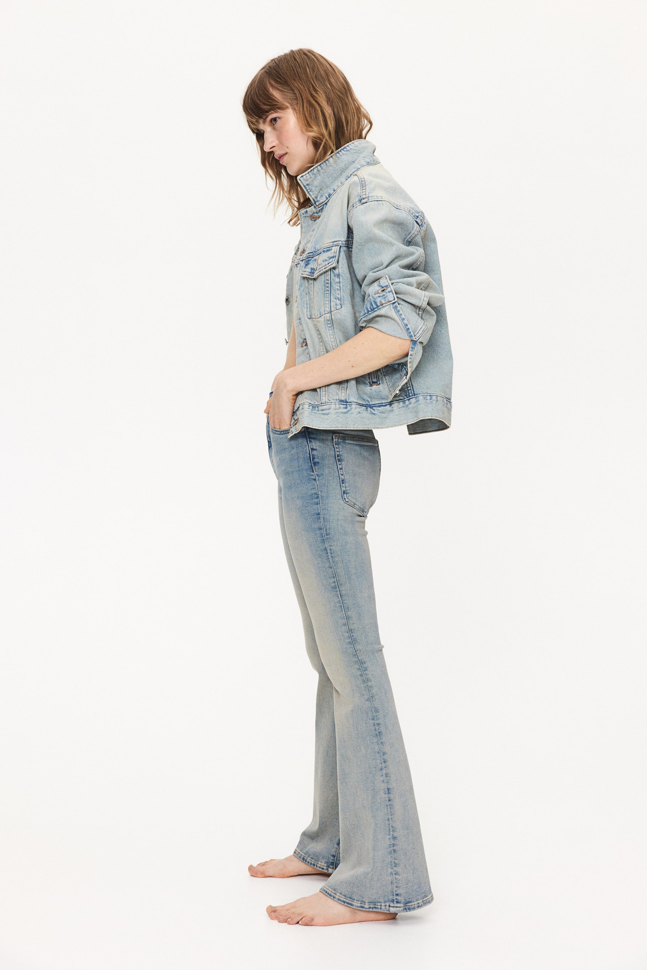 Flared Ultra High Jeans - Pale denim blue - Ladies | H&M GB 3