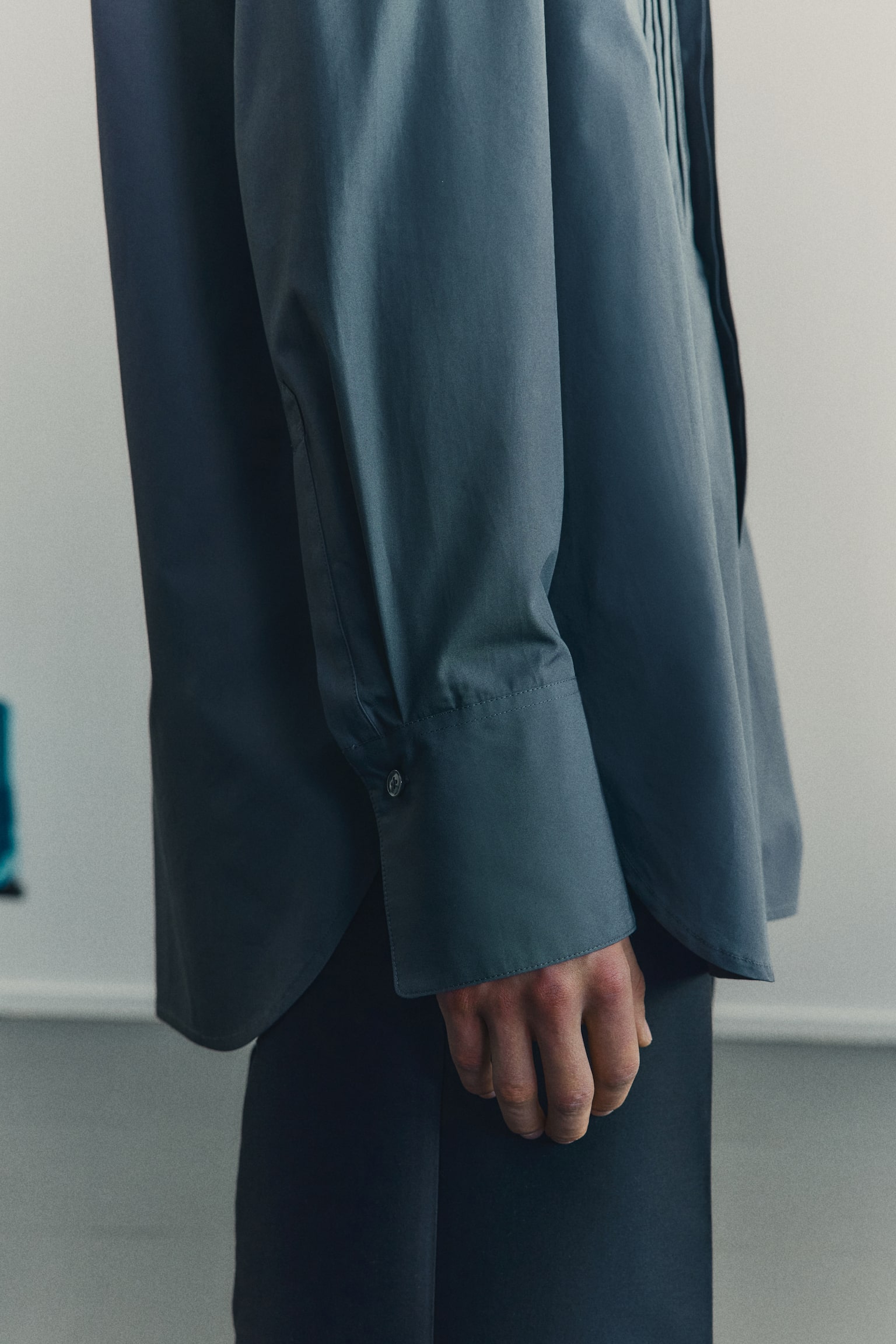 寬鬆剪裁小禮服襯衫 - 深灰色 - 7