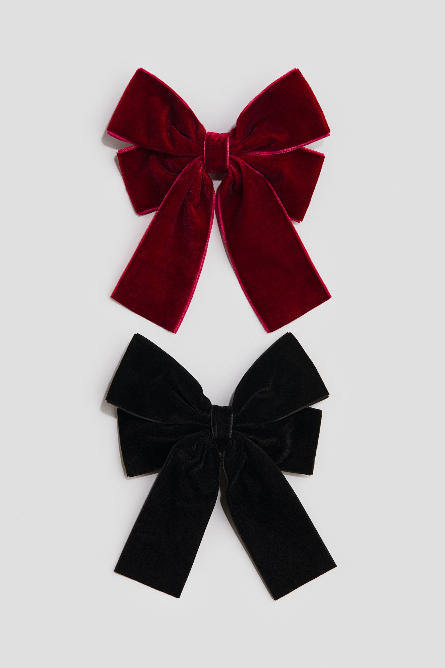 Детские заколки H&M 2-Pack Velvet-Bow Hair Clips, цвет: Тёмный красный / Чёрный