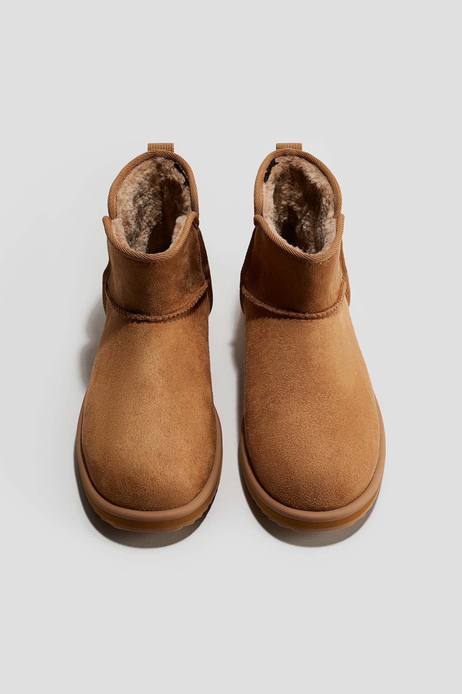 Melegen bélelt csizma - Sötétbézs/Fekete - 3