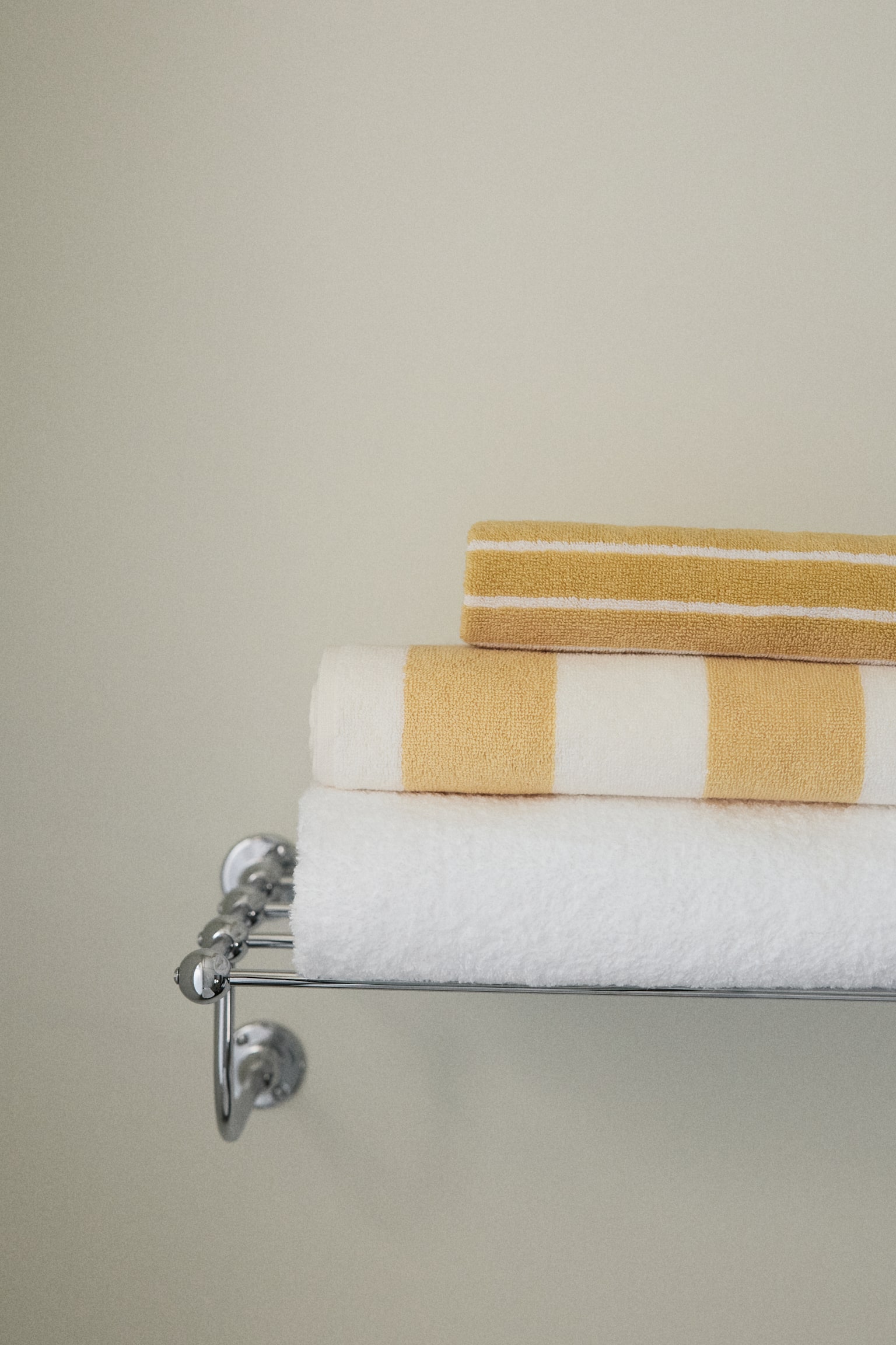 Bath towel - Light yellow/Striped/Dark green/White striped/Powder pink/Striped/Black/Striped/Light dusty blue/Striped/Beige/Striped/Navy blue/Striped/Brown/Striped - 2