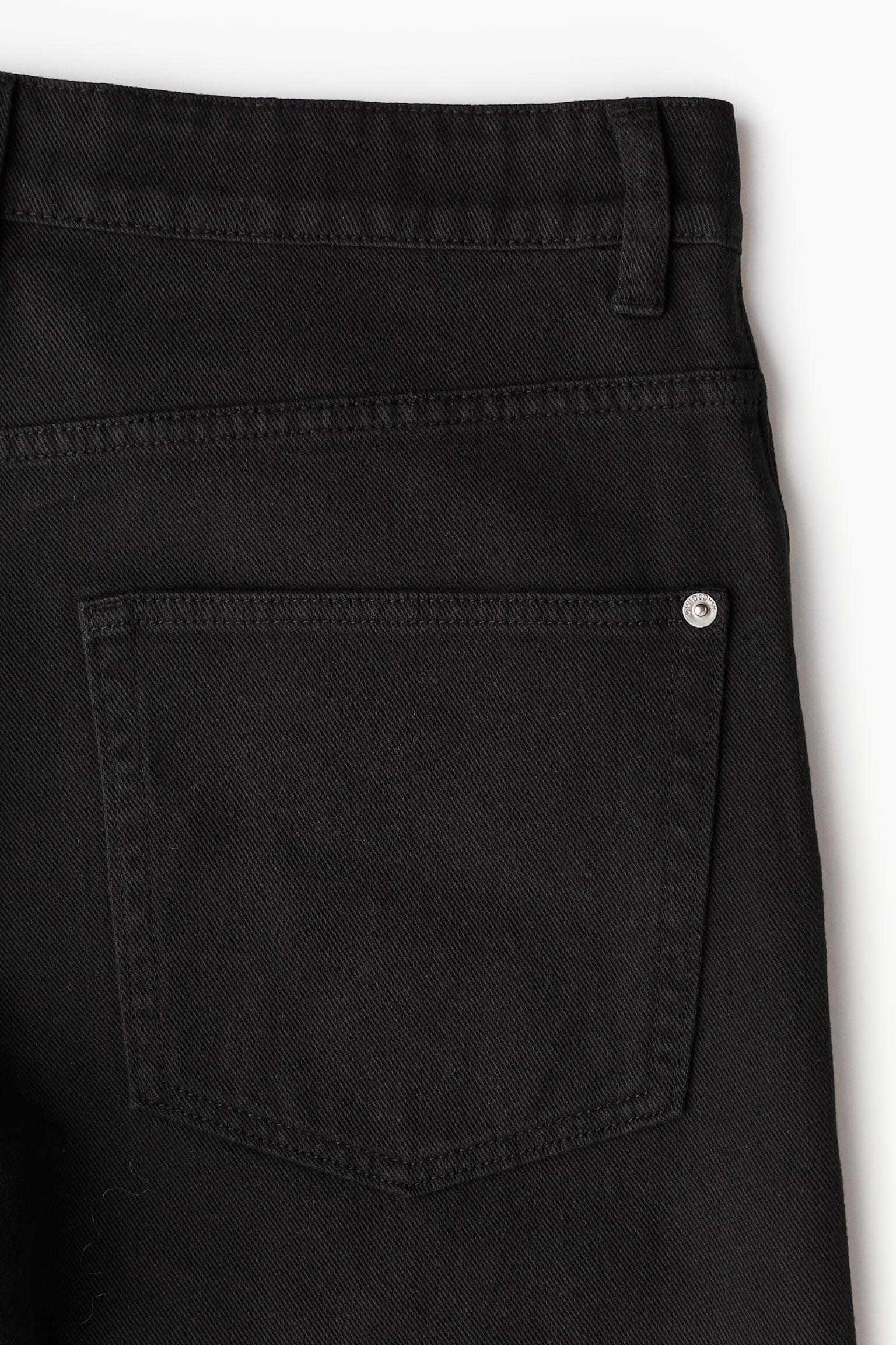 Twill Bermuda Shorts - Black/Cream - 6