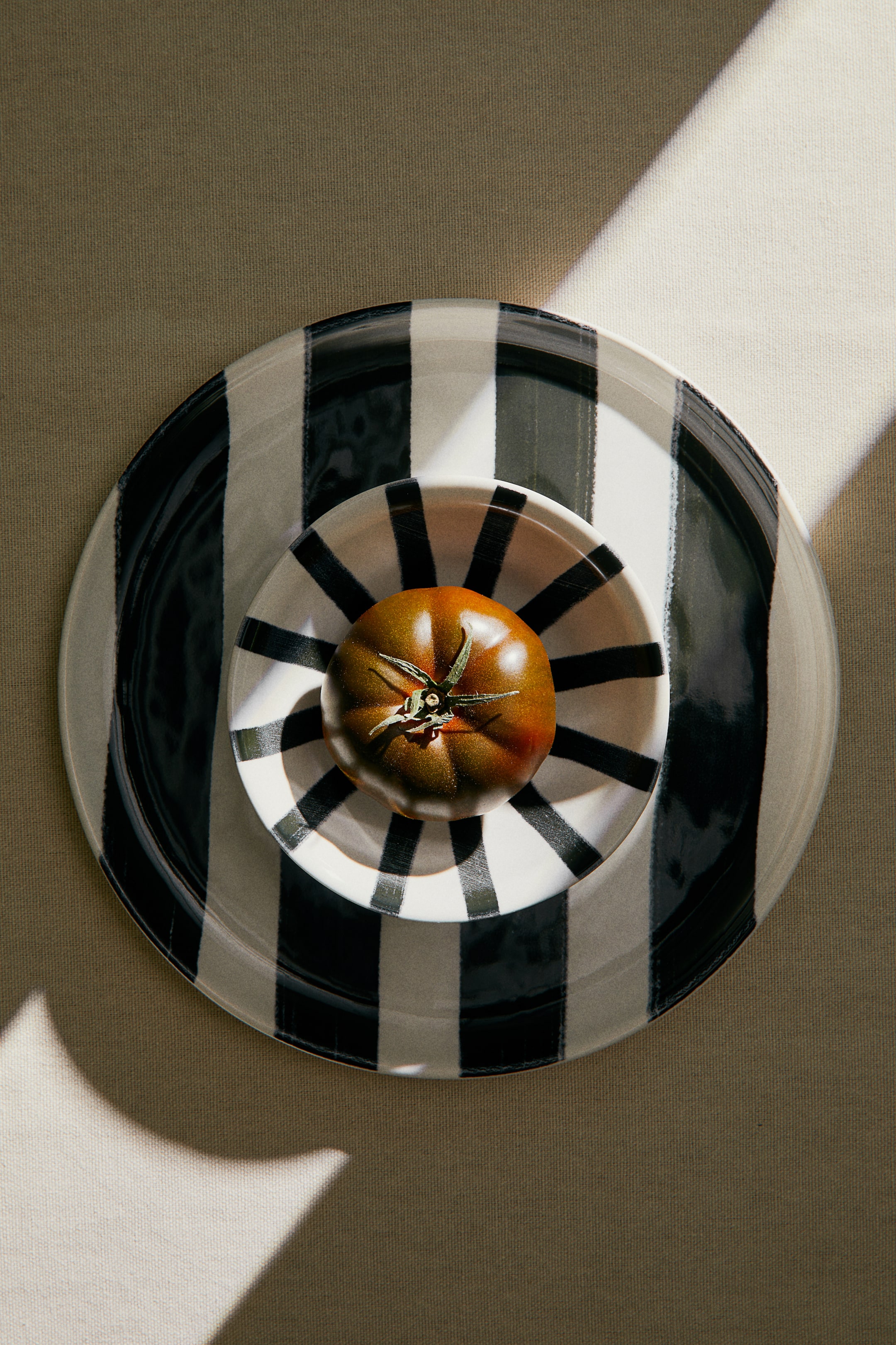 Patterned Stoneware Bowl