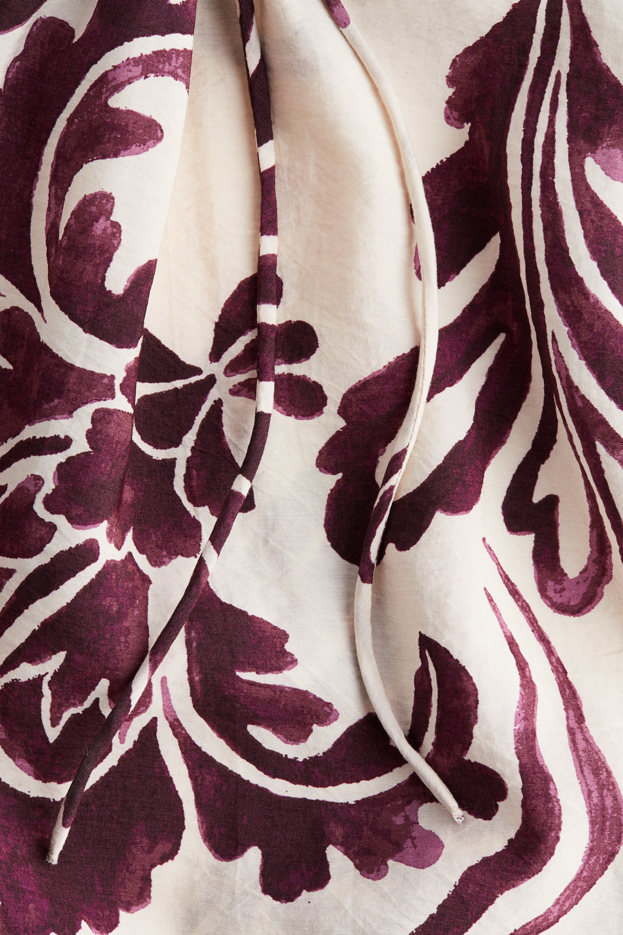 View larger image: Off-the-shoulder dress - Powder pink/Burgundy patterned - Ladies | H&M SG 5