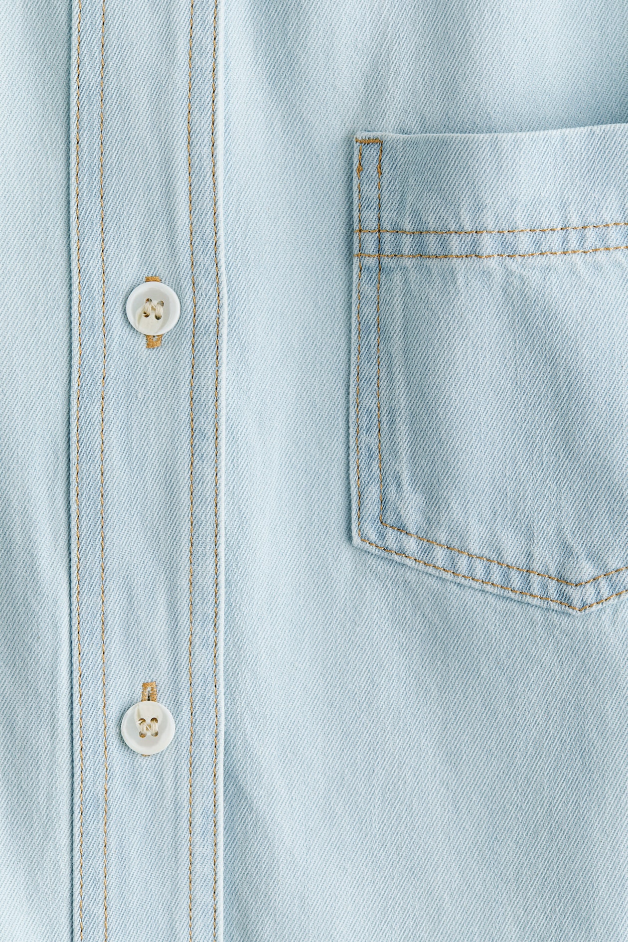 Short-Sleeved Denim Shirt - image 2