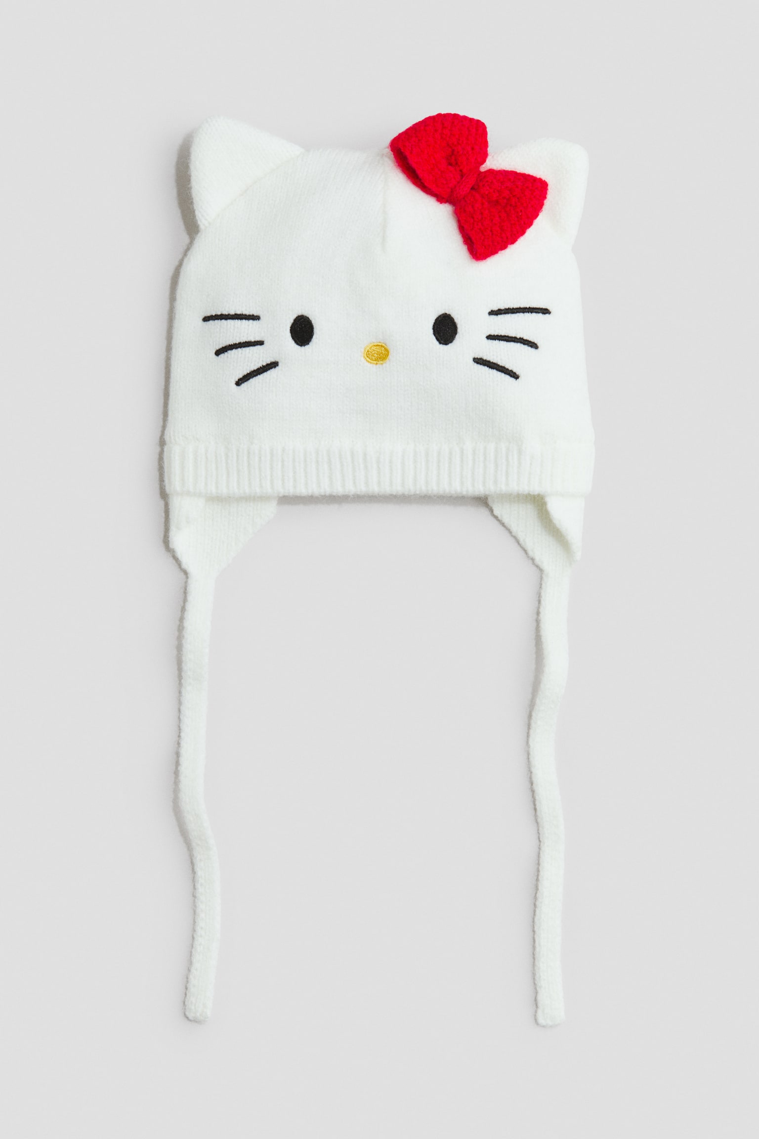 Knitted chin-tie beanie - White/Hello Kitty/Light beige/Winnie the Pooh - 1