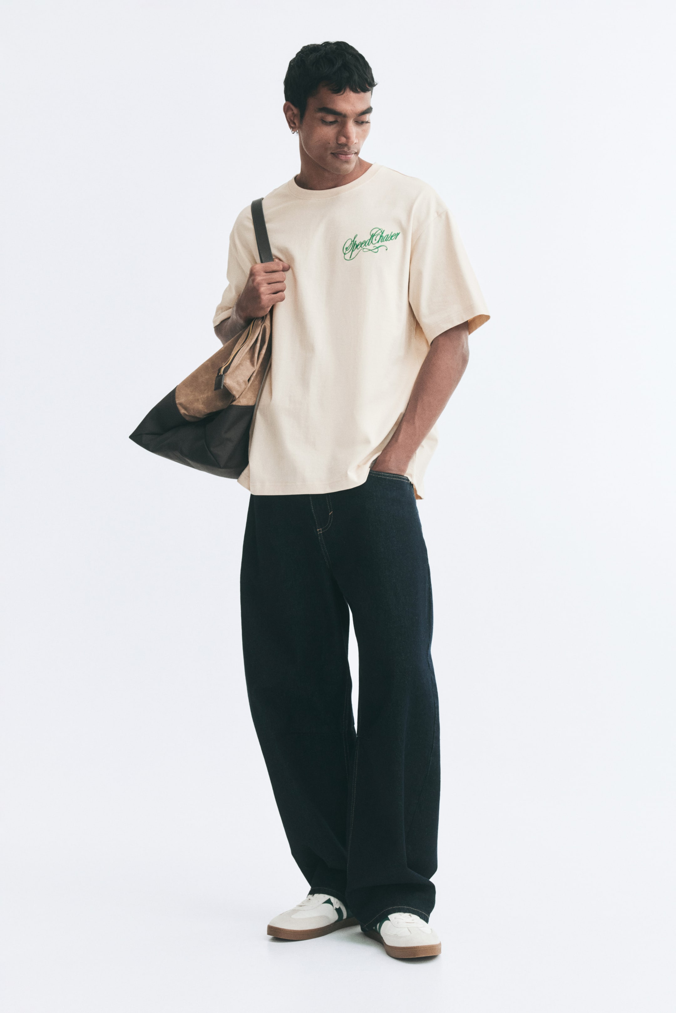 View larger image: Relaxed Fit Printed cotton T-shirt - Light beige/Speed Chaser - Men | H&M IN 1