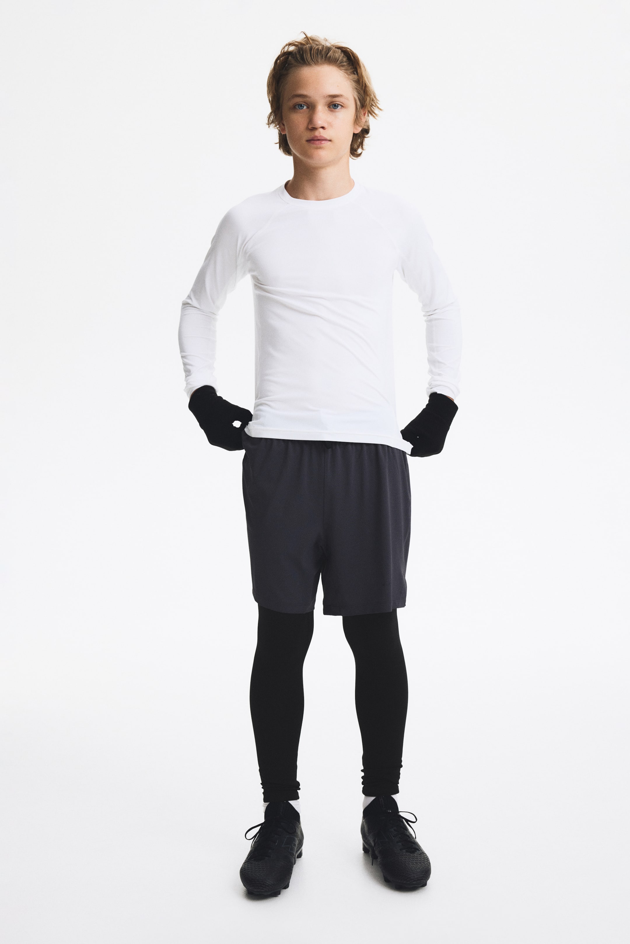 Grotere afbeelding bekijken: Gedoubleerde voetballegging met ThermoMove™ - Donkergrijs/zwart - KINDEREN | H&M NL 1