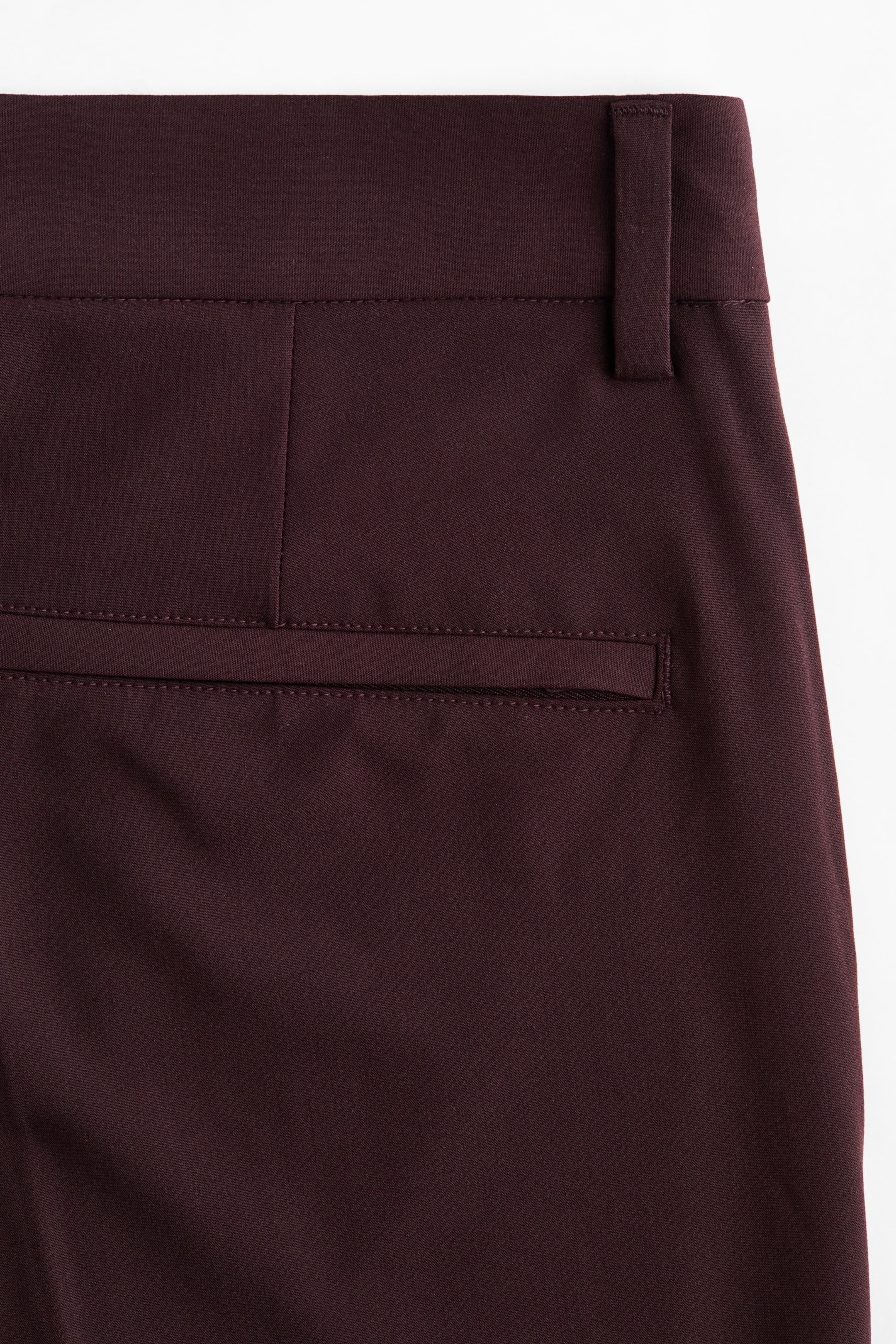 Short ample extensible dans les quatre sens