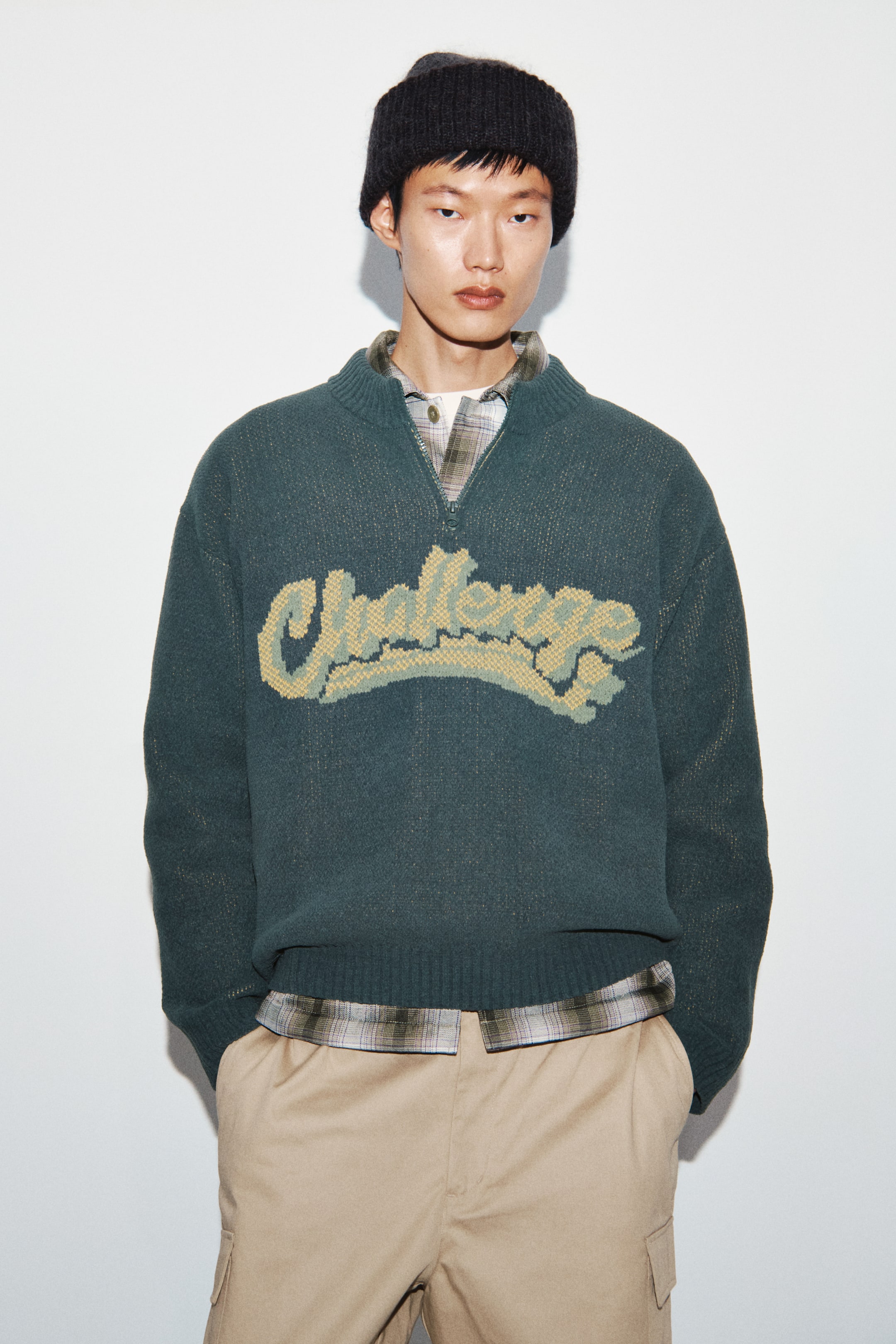 이미지 확대 보기: 스웨터 레귤러핏 - 다크 그린/Challenge  - Men | H&M KR 1