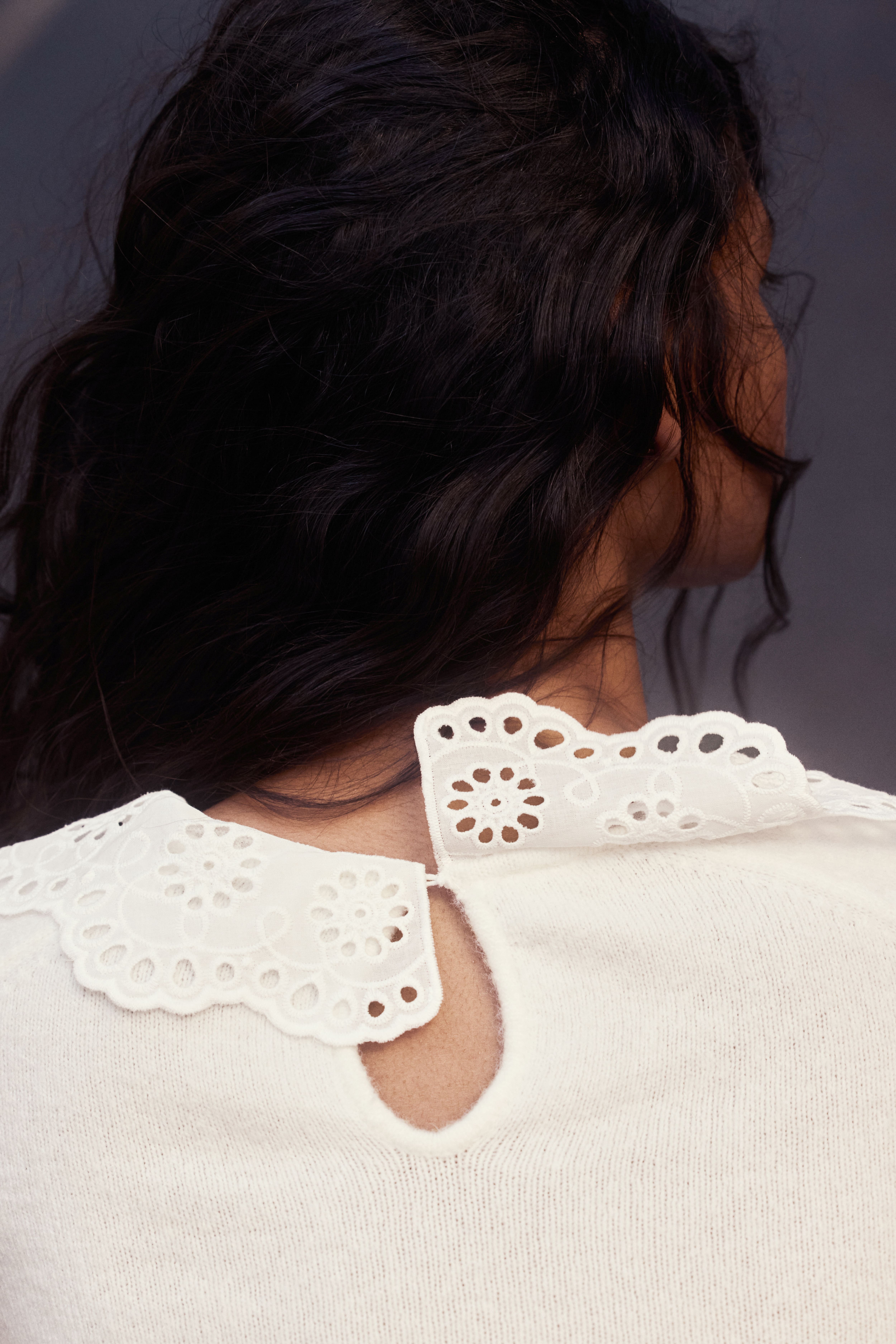 Sweater with Lace Collar