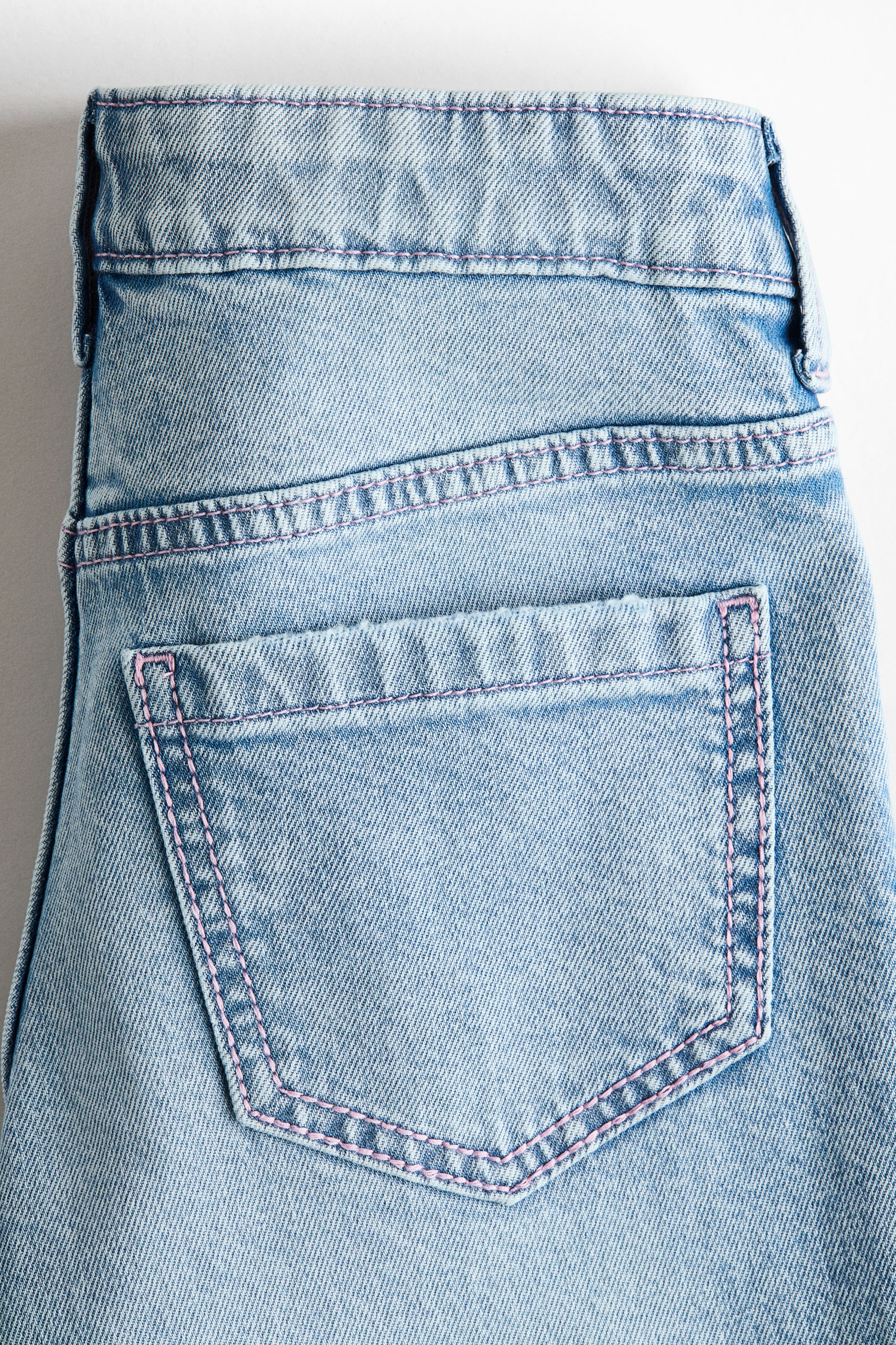 View larger image: Loose Fit Jeans - Denim blue/My Melody - Kids | H&M IN 7