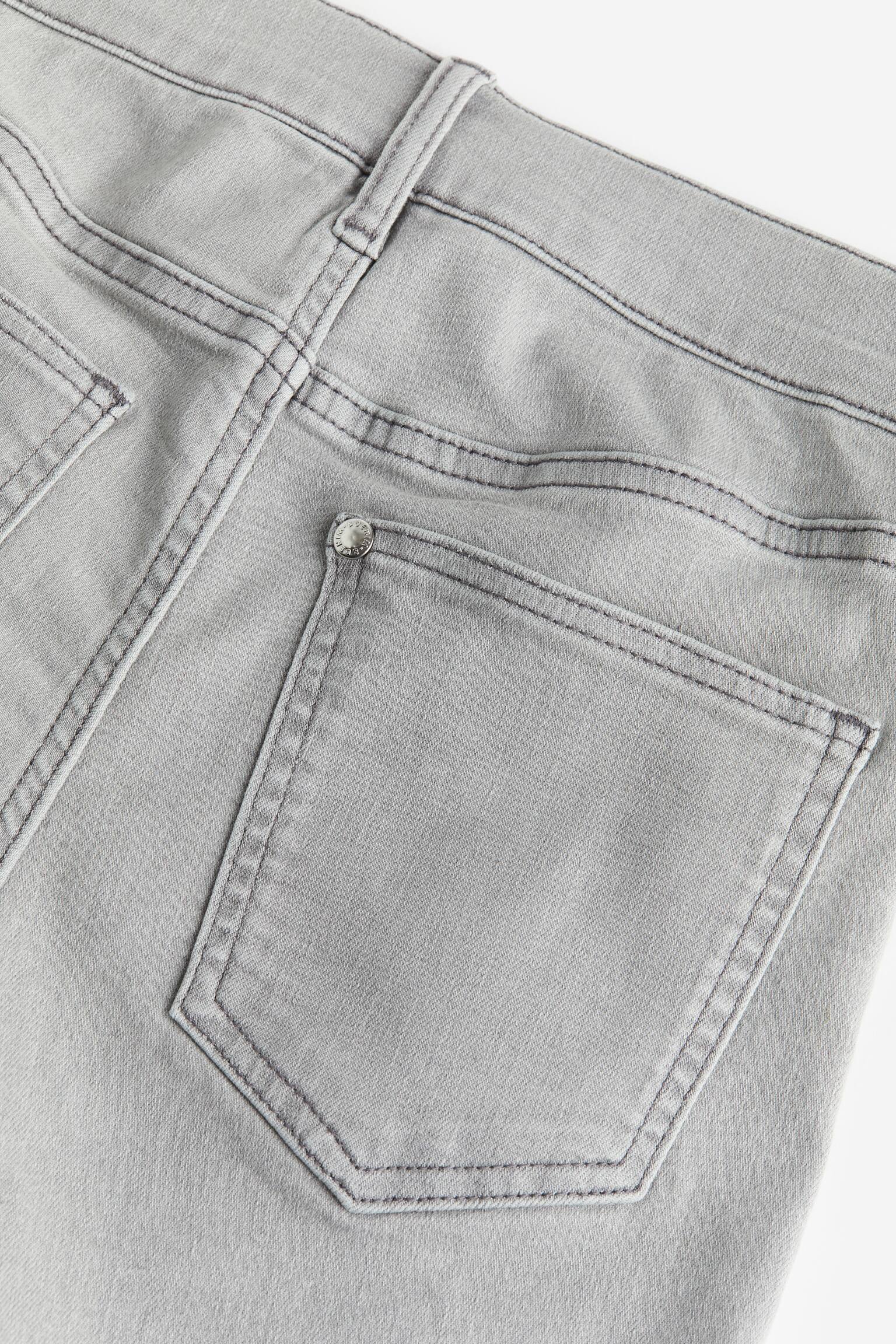 Quần short Slim Fit - Màu xám nhạt - 2