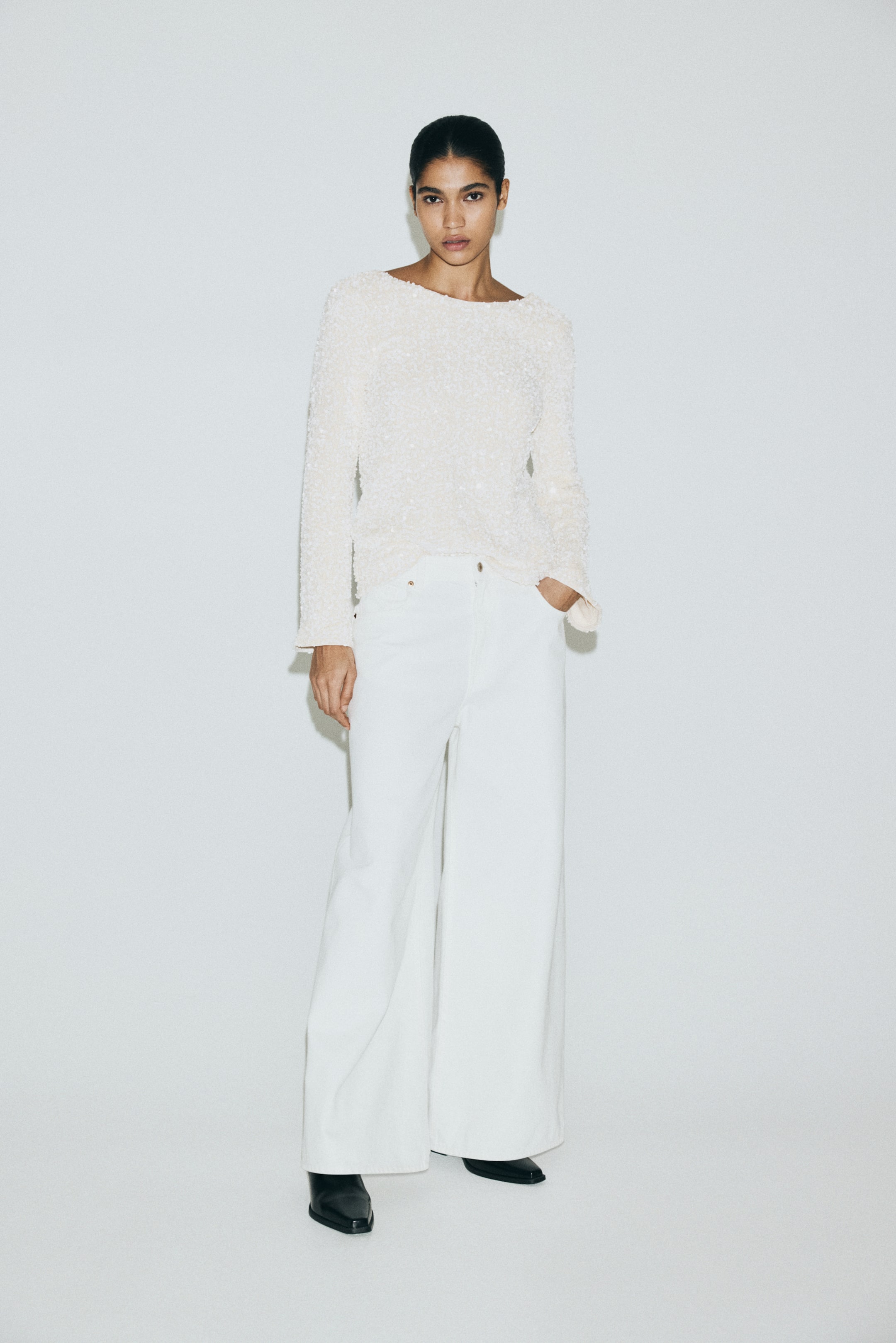 View larger image: Sequined Top - White - Ladies | H&M CA 4