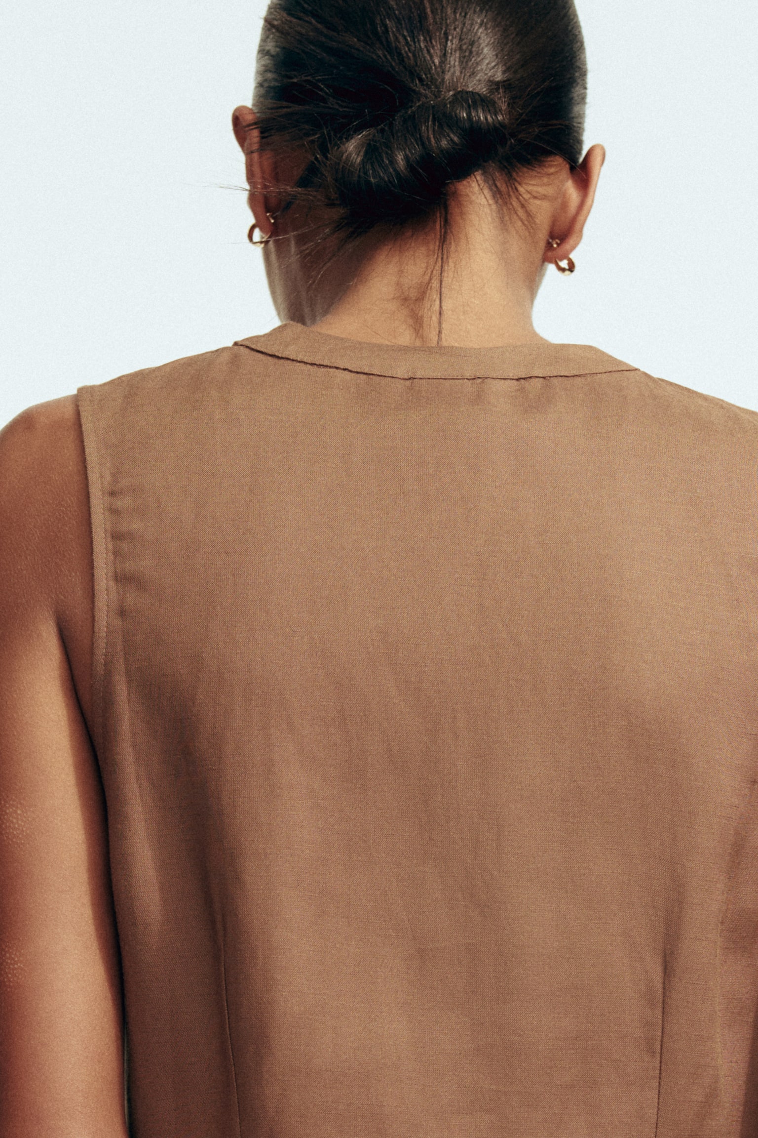 Sleeveless linen-blend shirt - Brown/Navy blue/White - 3