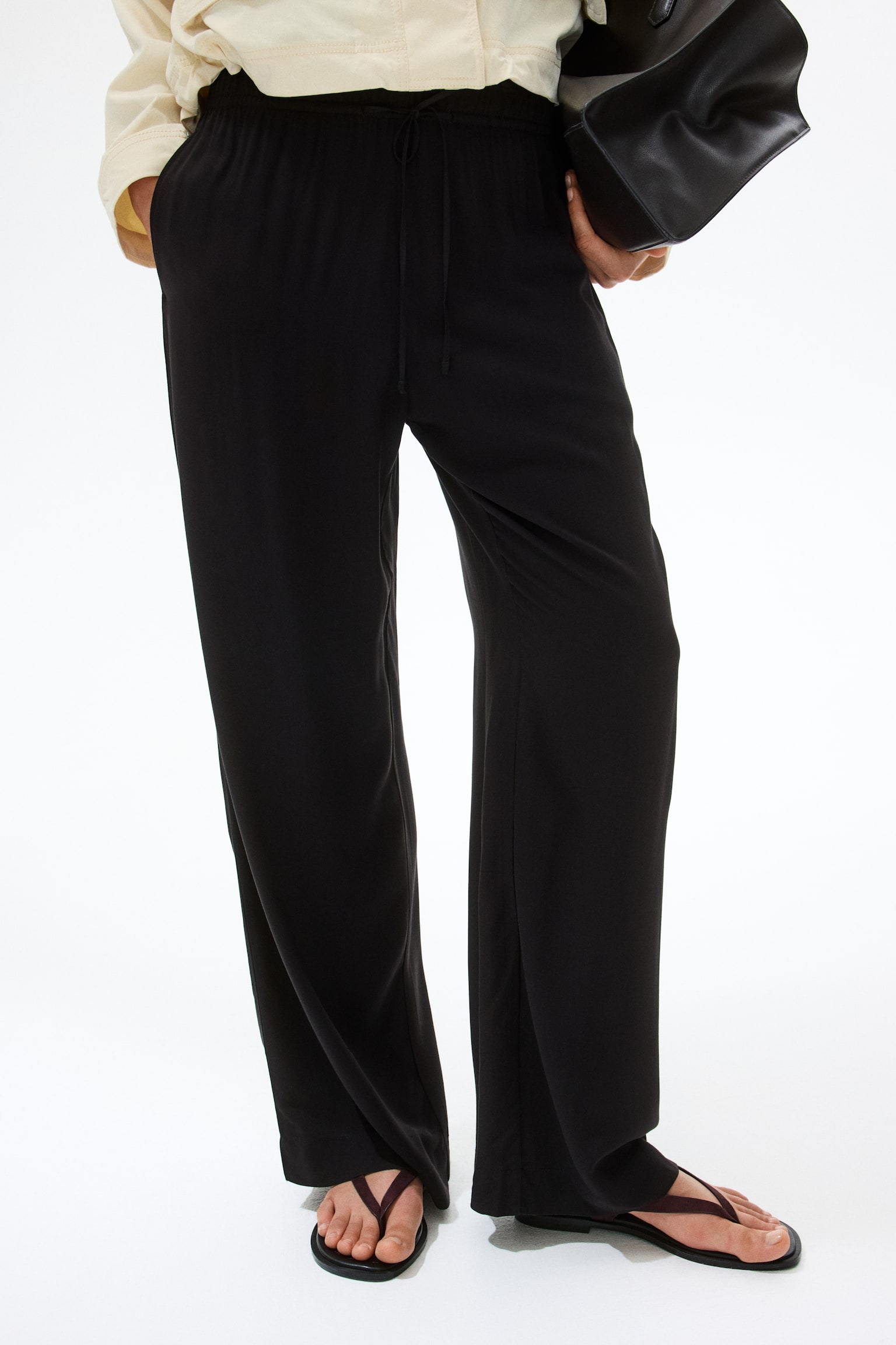 Weite Schlupfhose-Schwarz - 4
