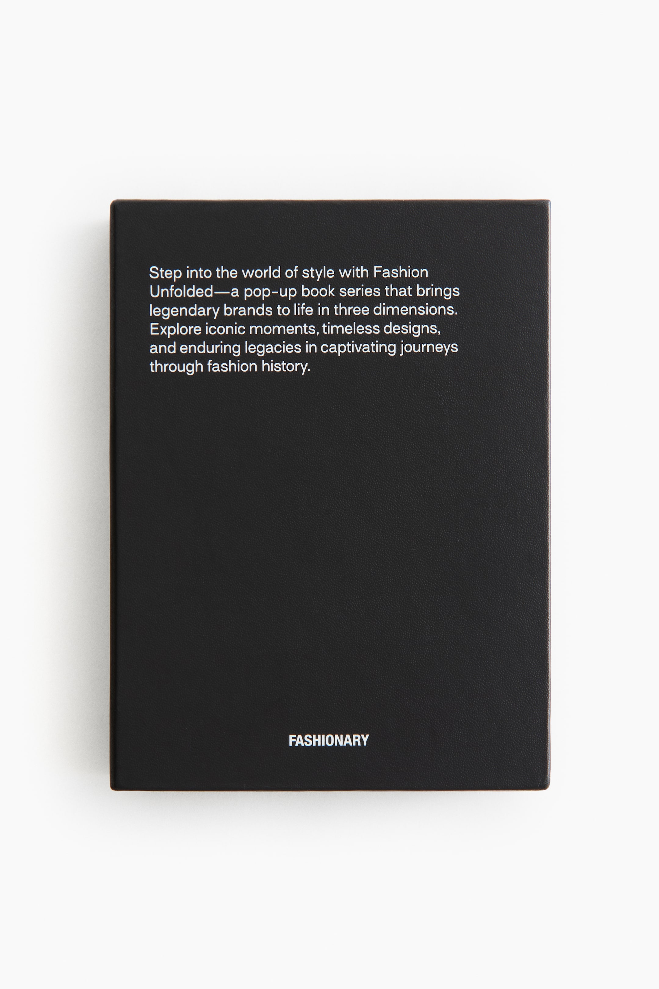 View larger image: Fashion Unfolded: Pop-Up Chanel - Pop-Up Chanel | H&M IE 4