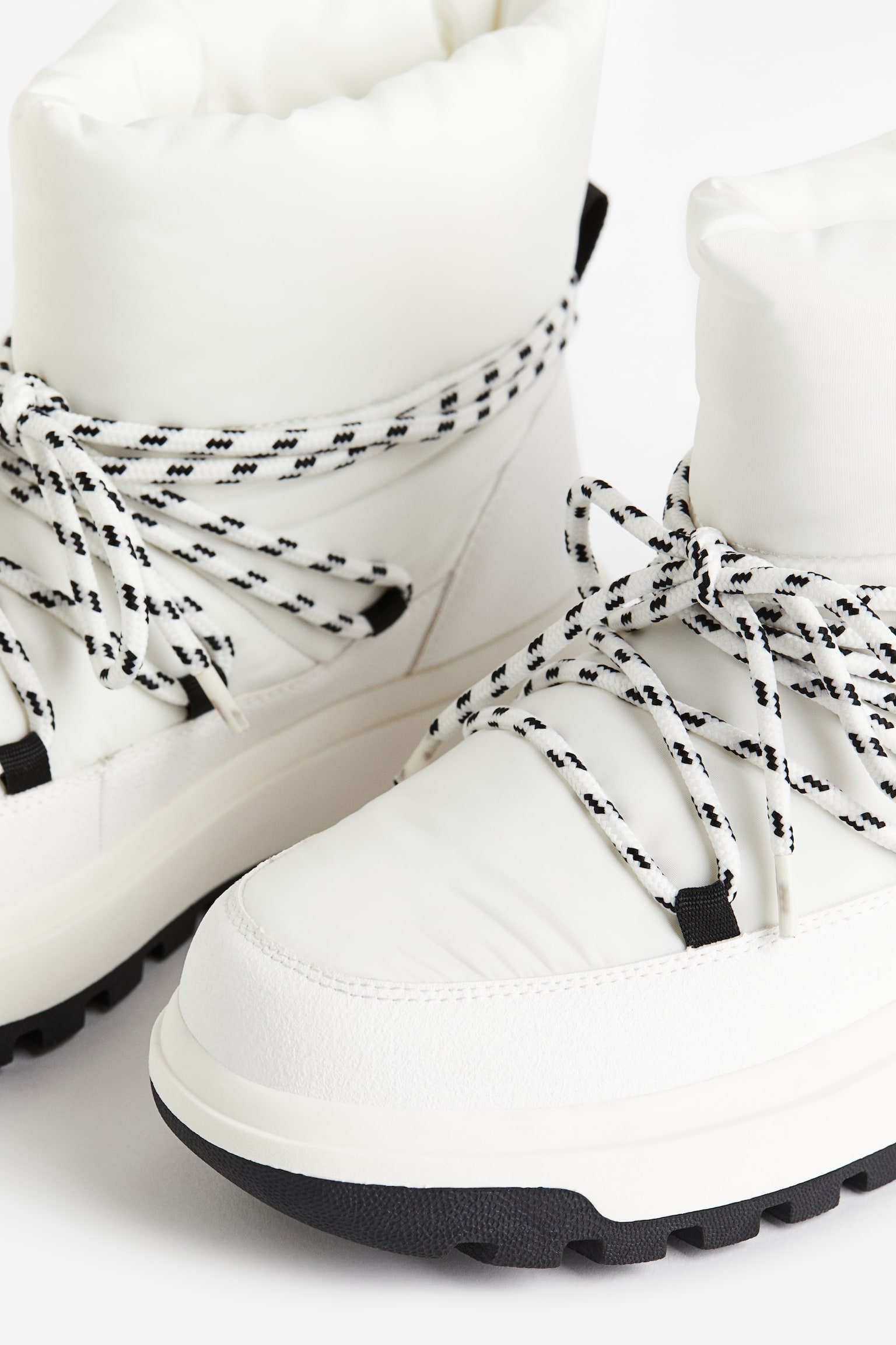 Waterproof Boots - White/Black/Greige - 4