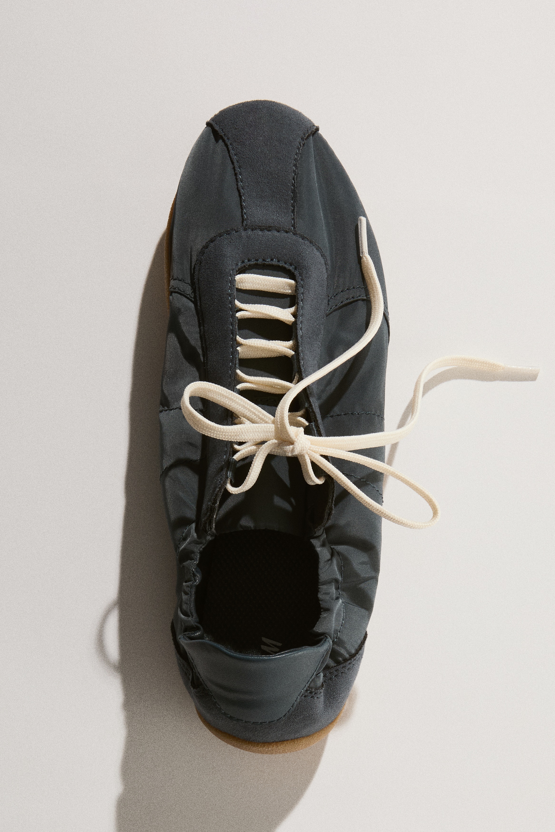 Sneakers - Mörk dimblå/Mörkbeige/Vinröd