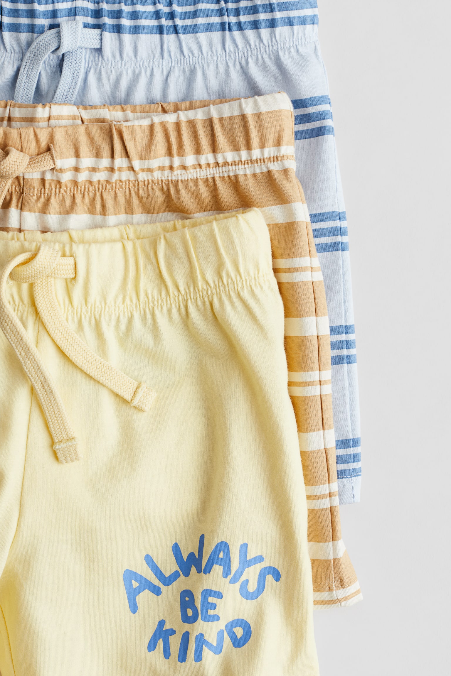 3-pack pull-on shorts - Light yellow/Always Be Kind - 2