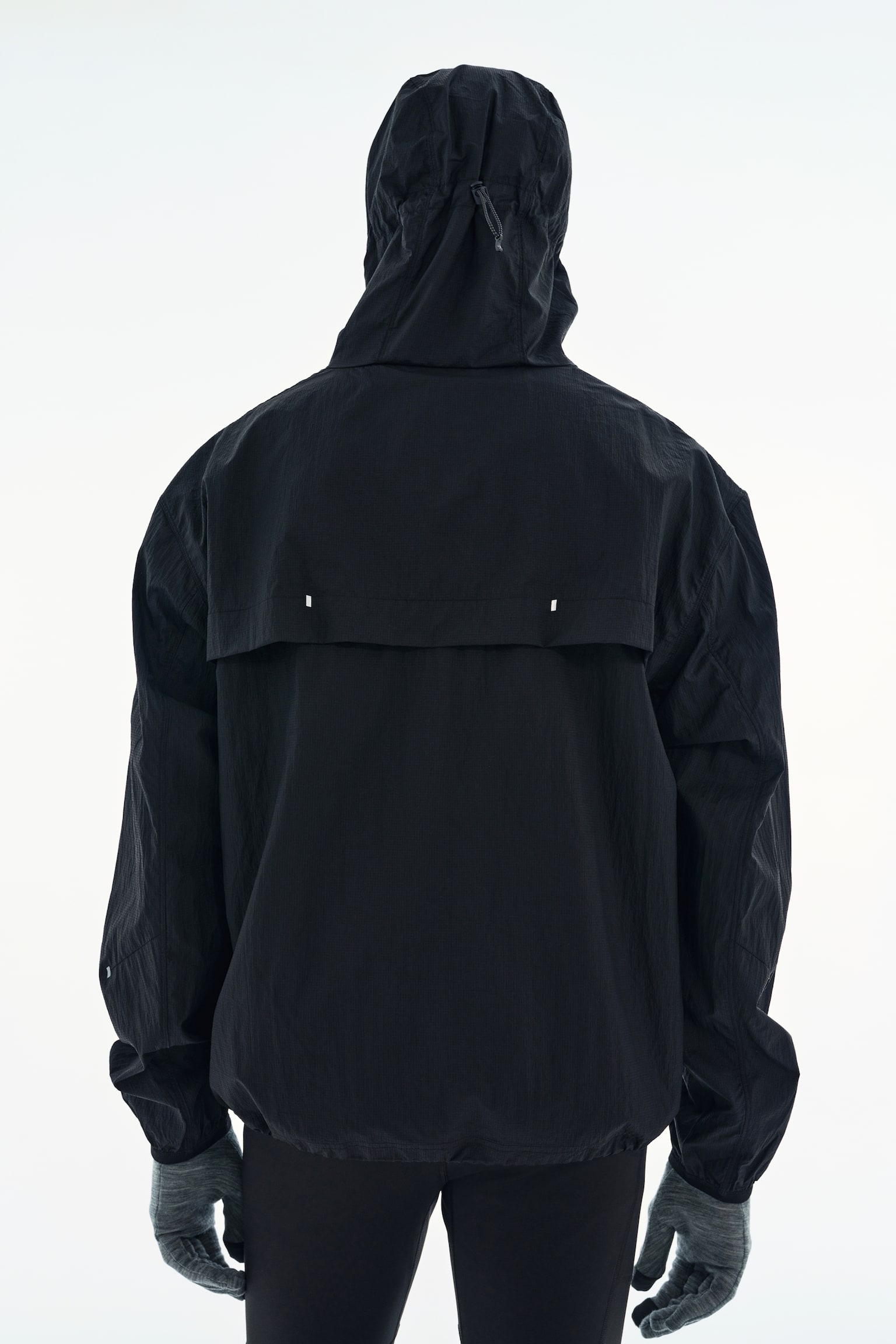 Мужская куртка H&M Move Relaxed-Fit Water-Repellent Running, цвет: Чёрный — фото 4