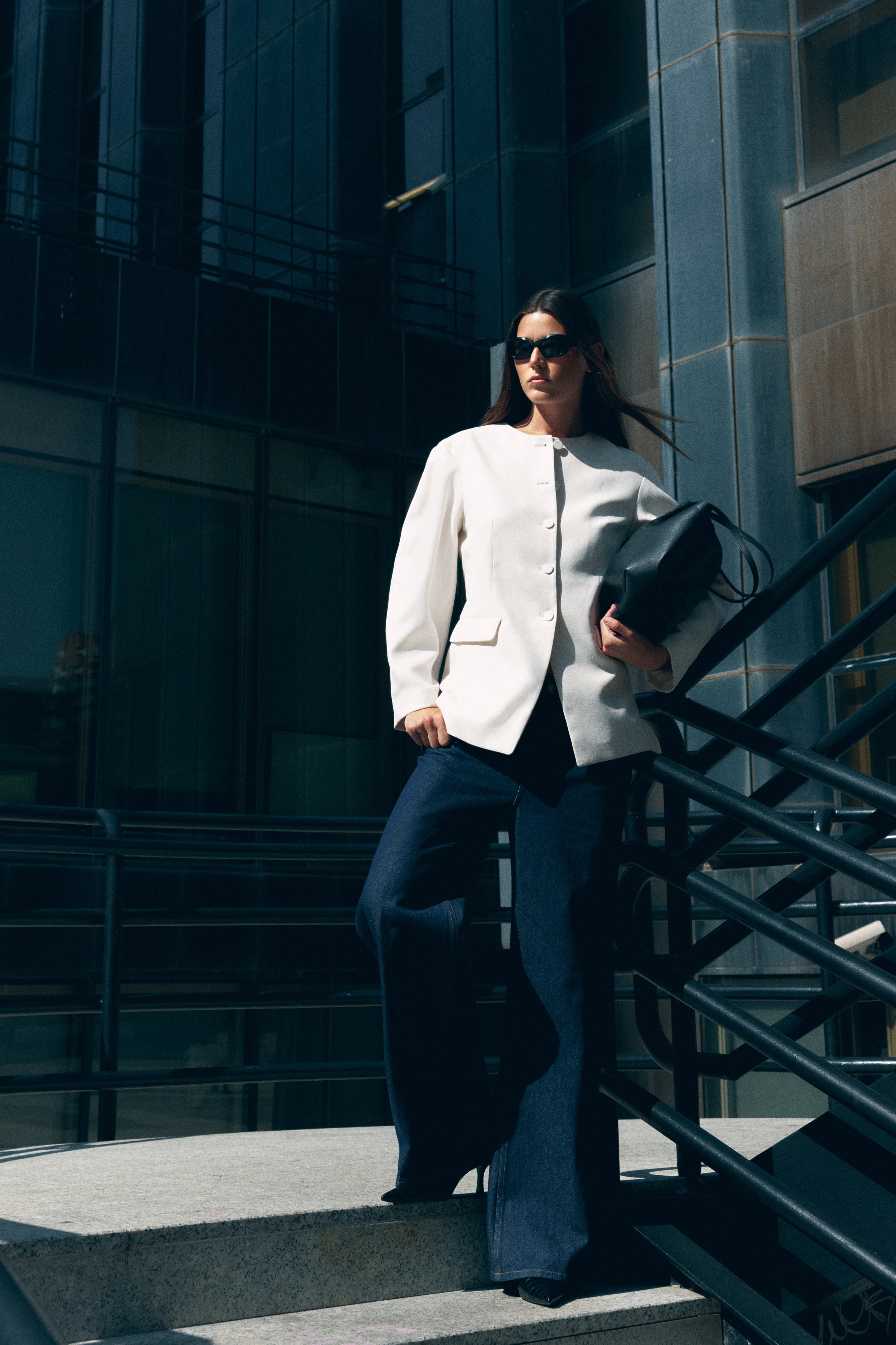 Collarless blazer