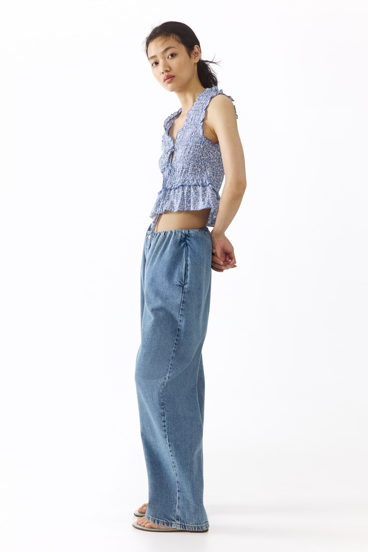 Tie-detail smocked top - 5