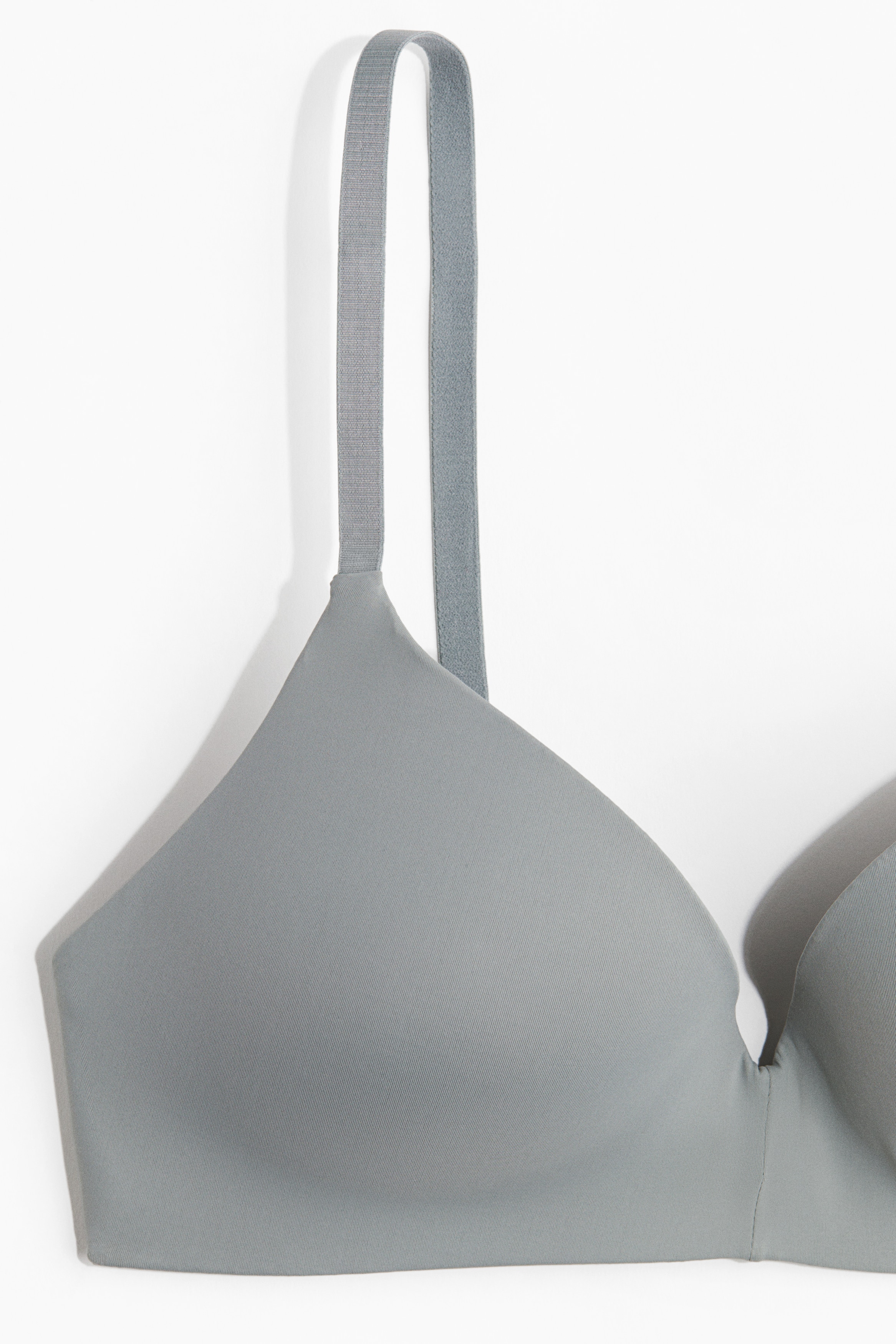 Padded non-wired microfibre bra