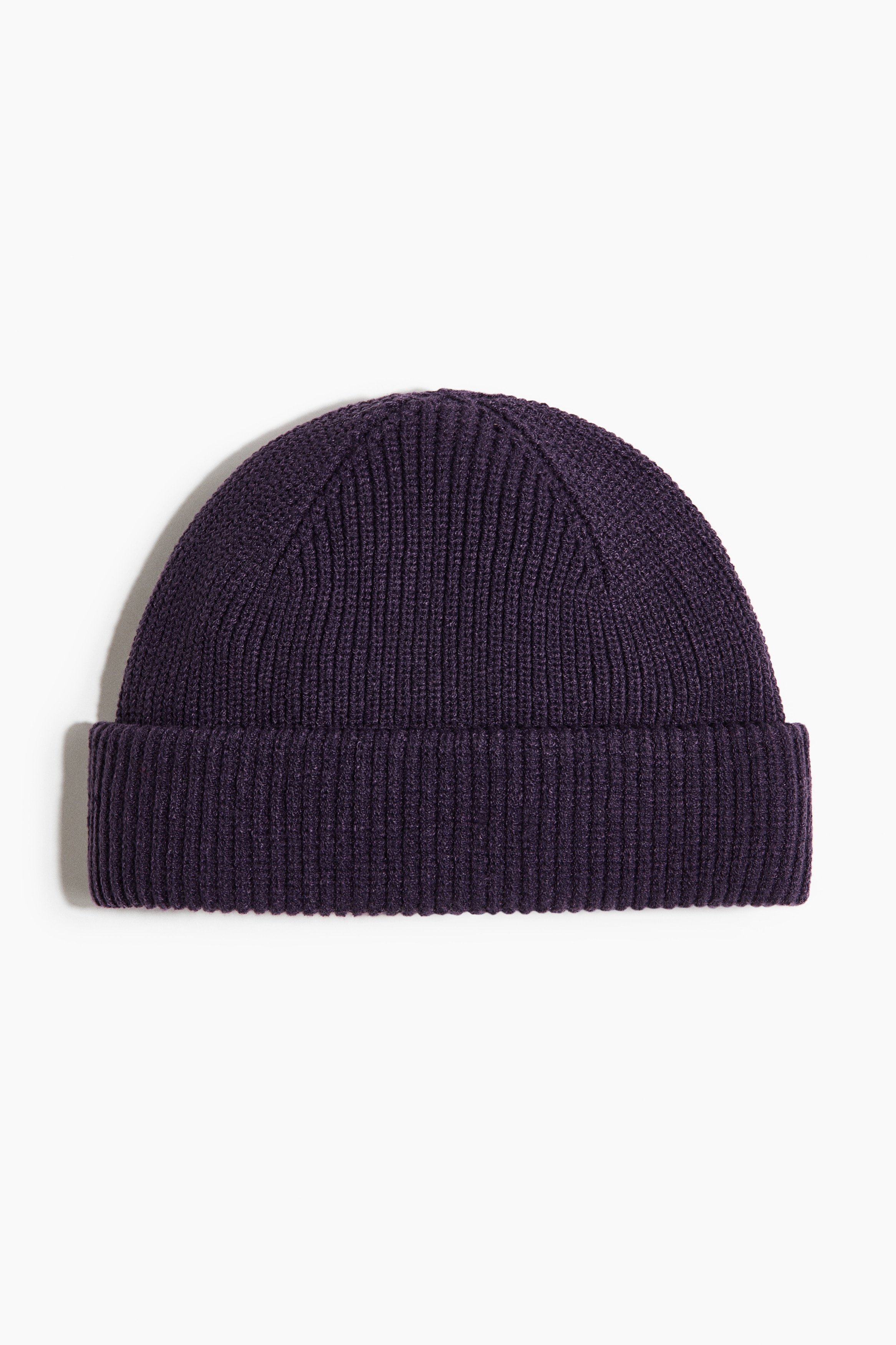 Rib-knit beanieModel