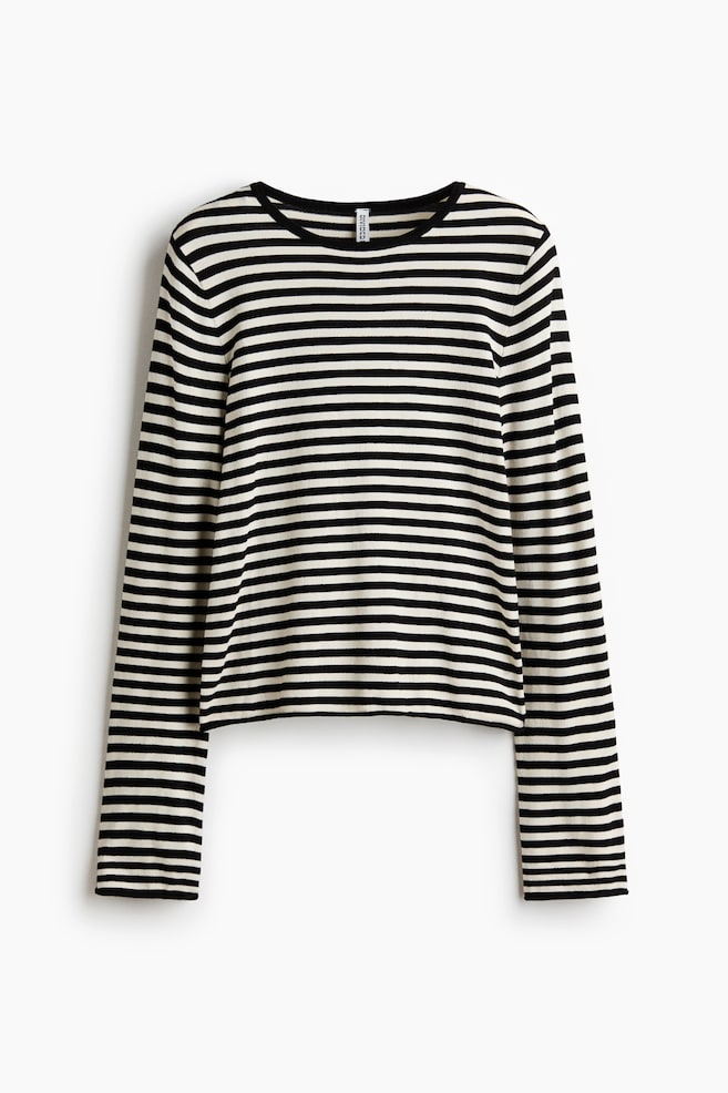 Long-Sleeved Fine-Knit Top - Black/striped/Burgundy/striped - 1
