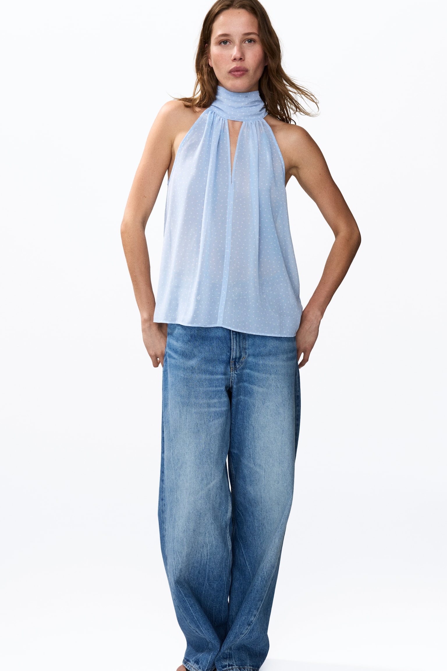 Женский топ H&M Scarf-Collar Chiffon Top, цвет: Синий / В горошек — фото 3